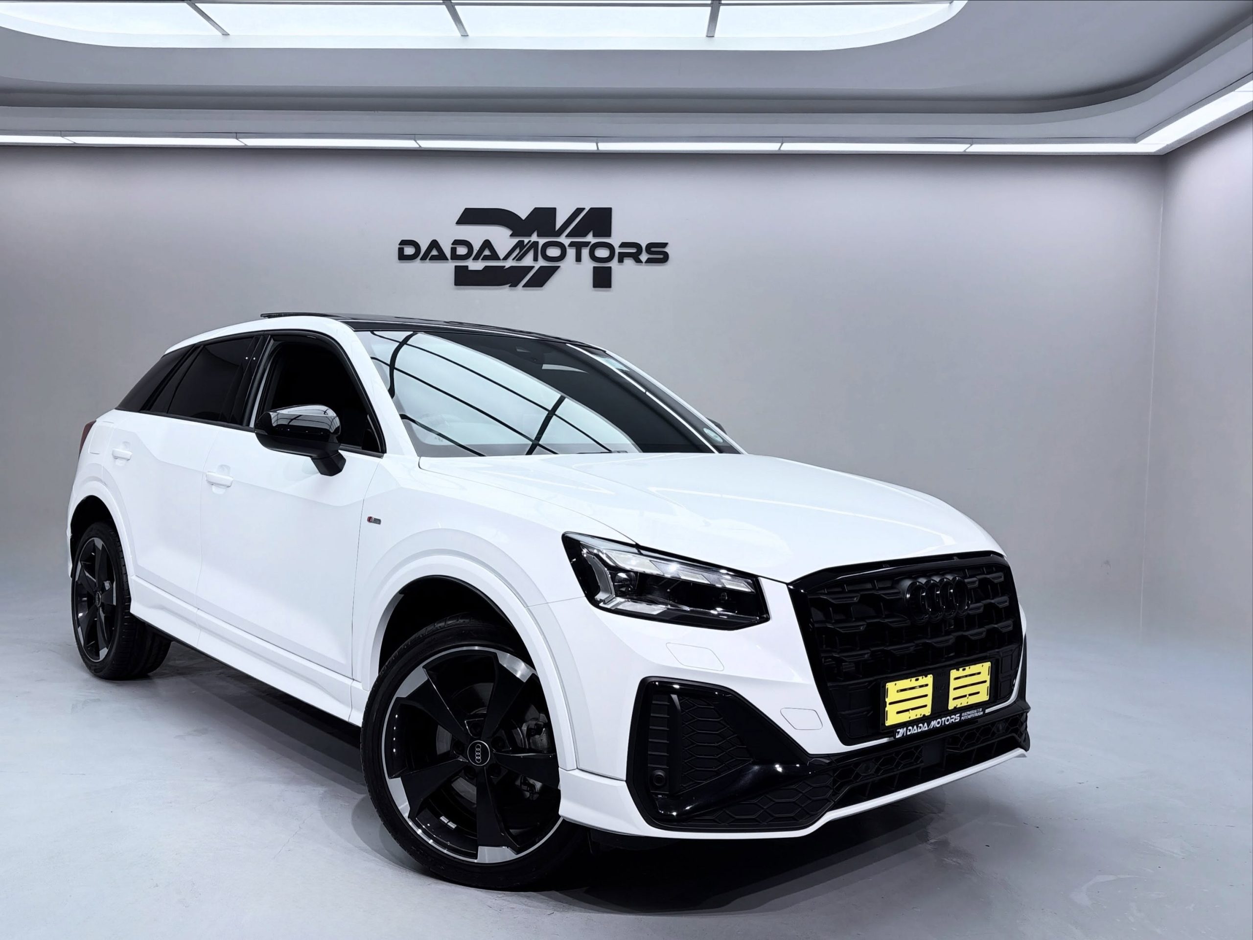 AUDI Q2