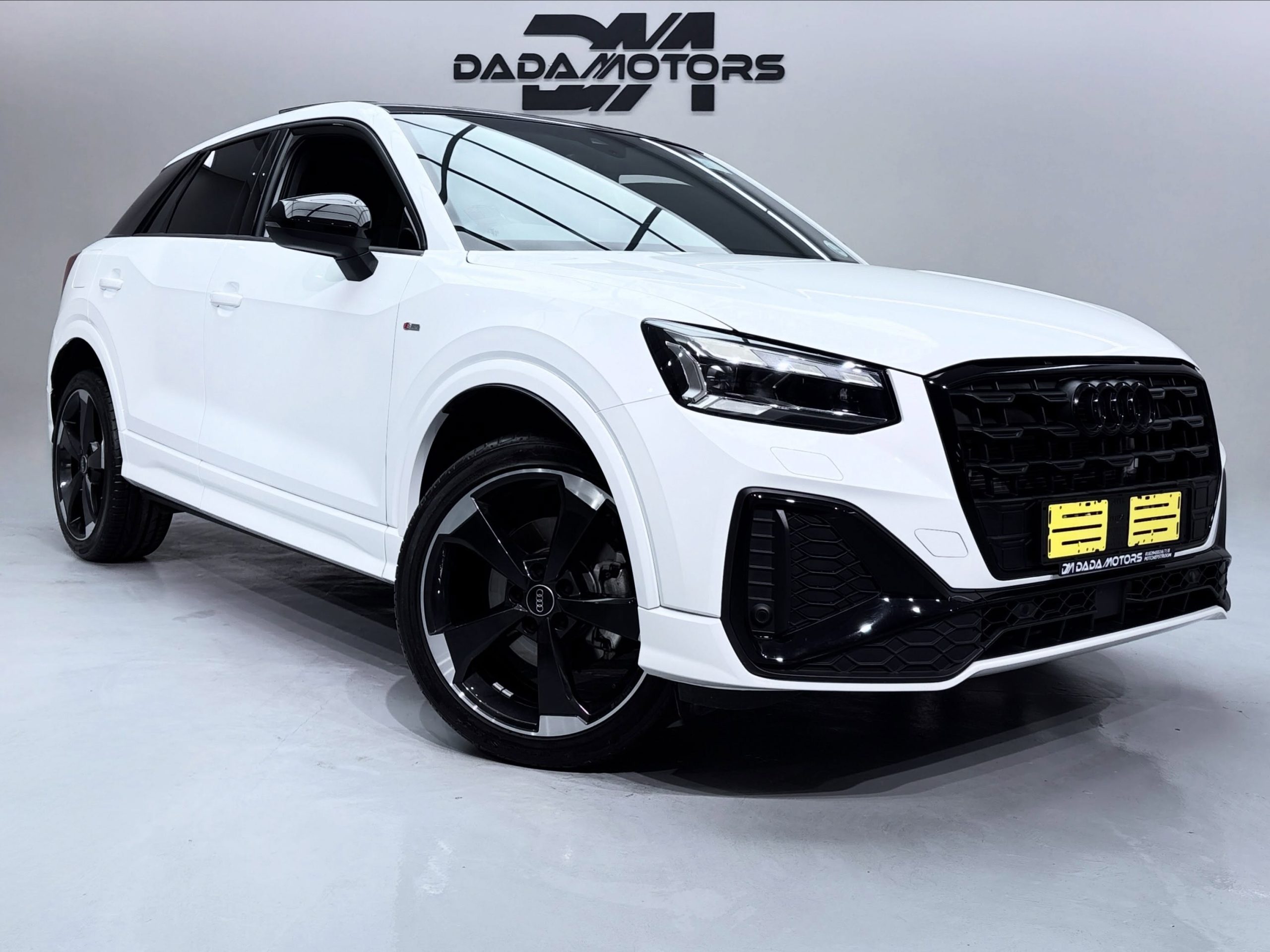 AUDI Q2