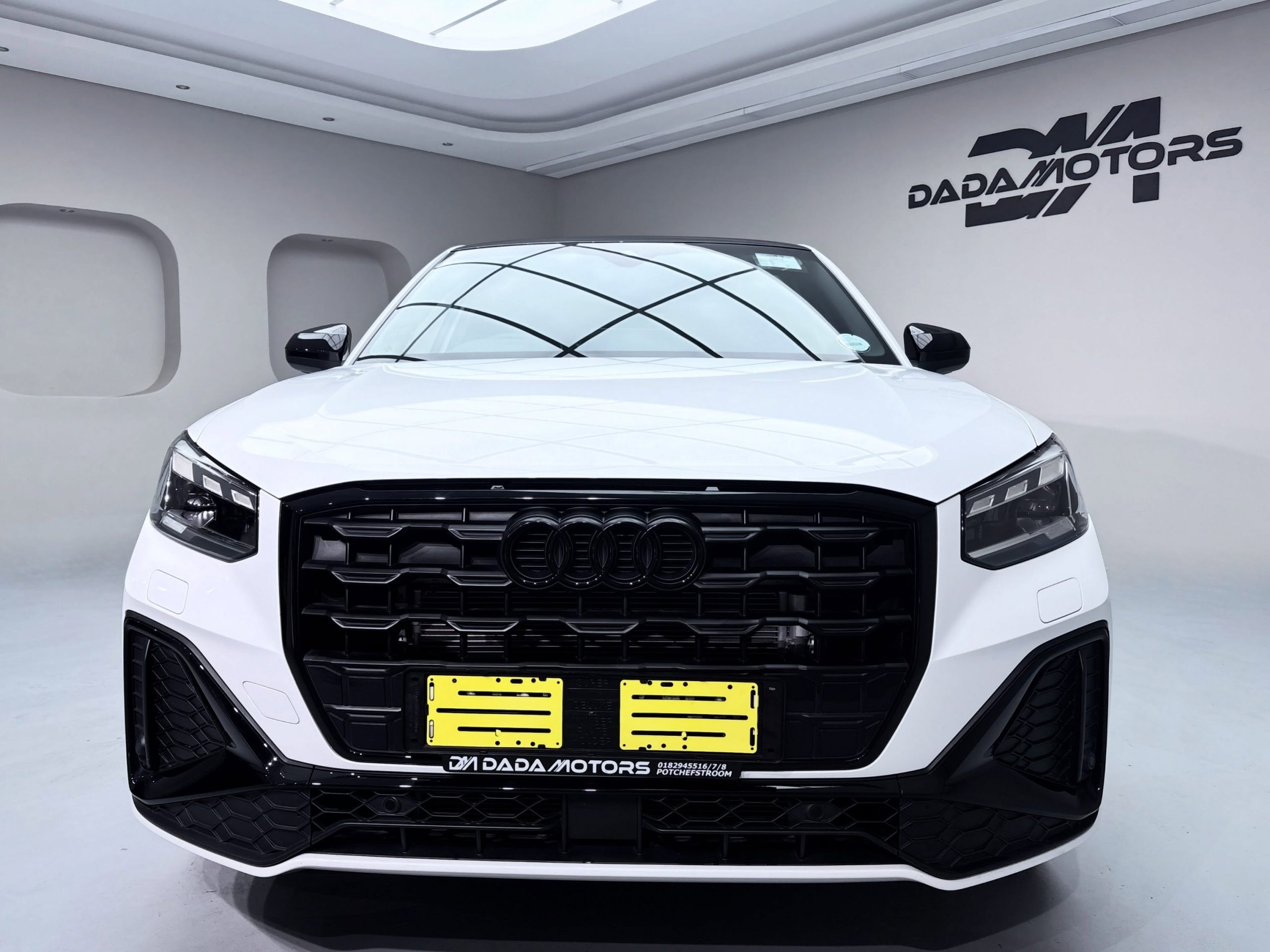 
								AUDI Q2 full									