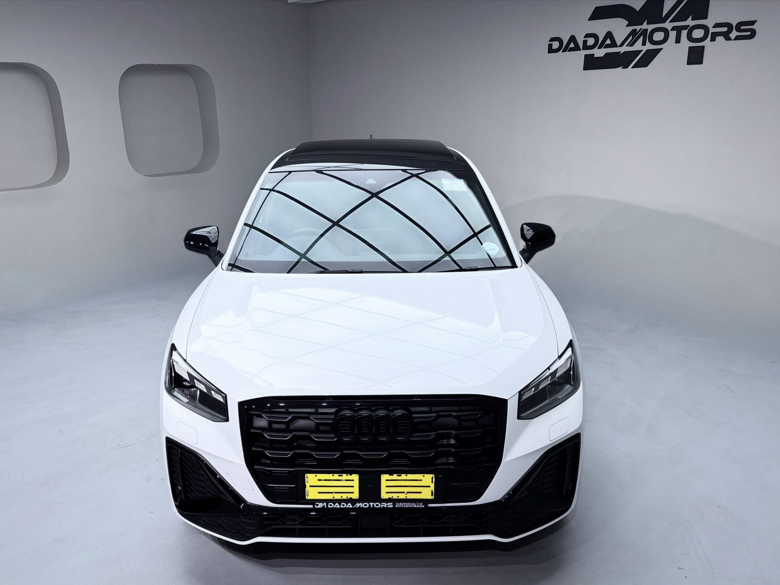 
								AUDI Q2 full									