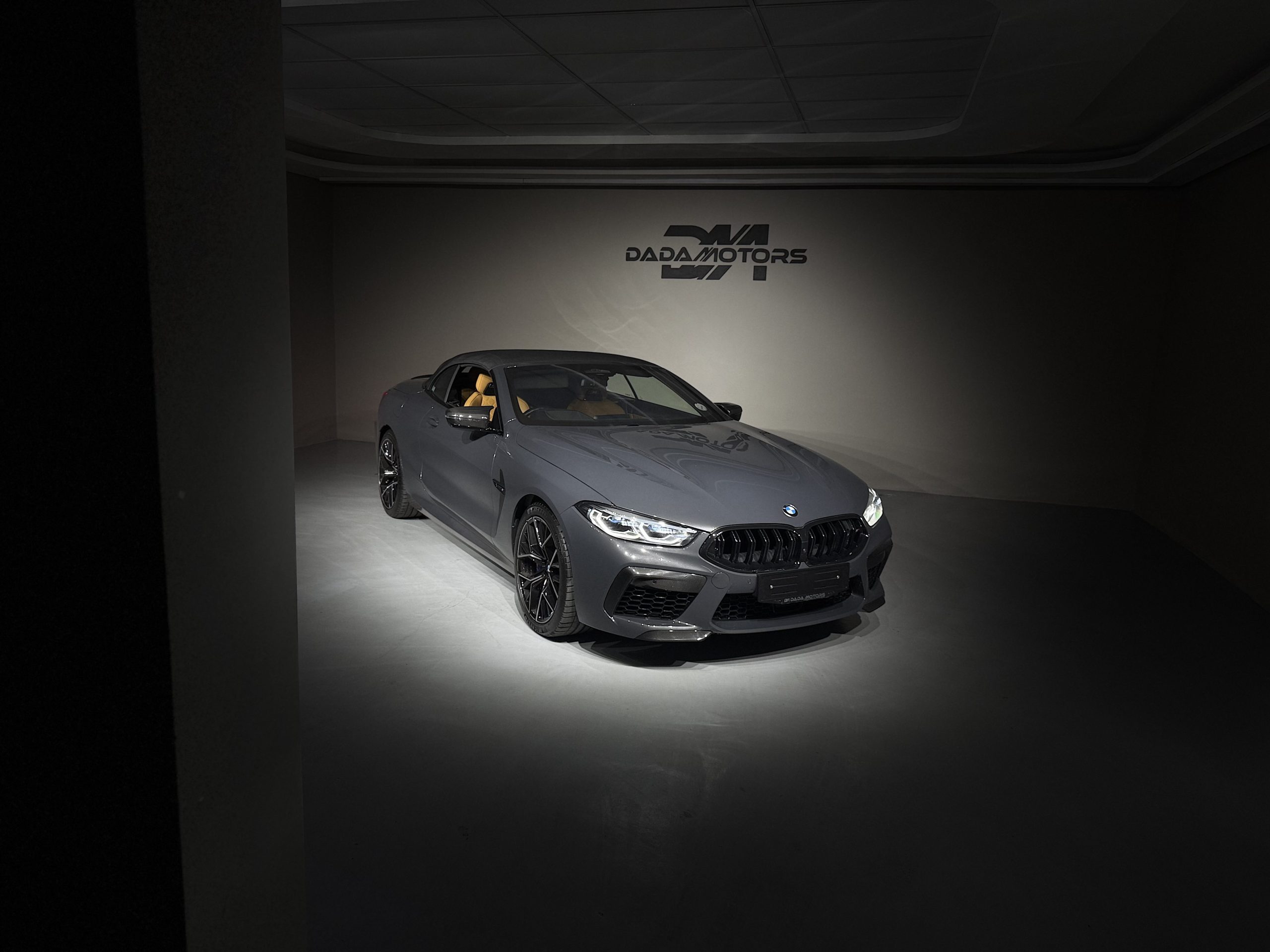 
								BMW M8 COMPETITION full									