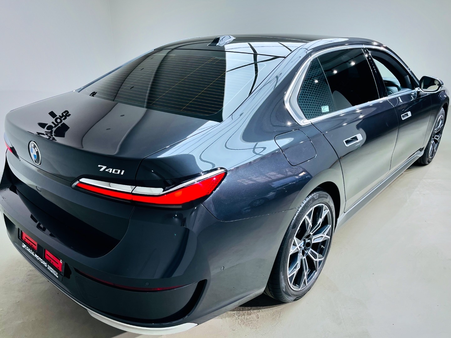 
								2022 BMW 7 Series 740i Design Pure Excellence full									