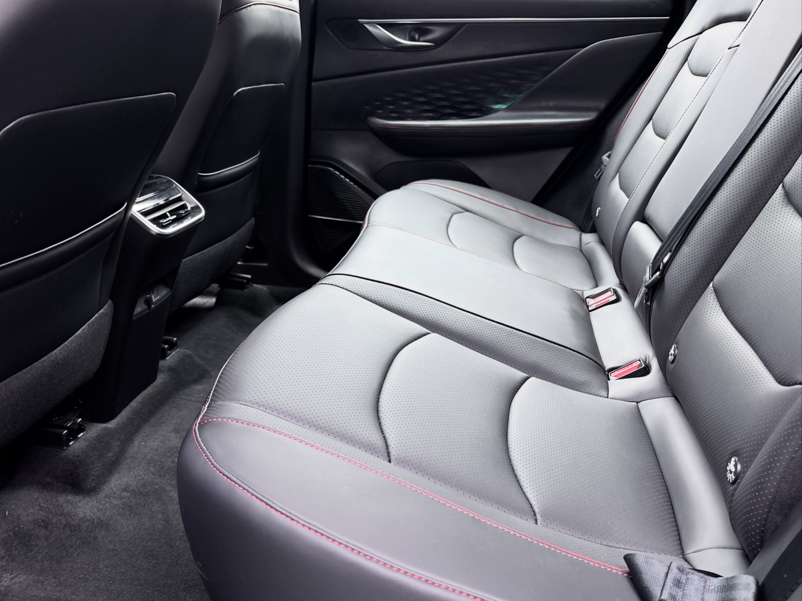 
								BAIC X55 1.5T PREMIUM PLUS AUTO full									