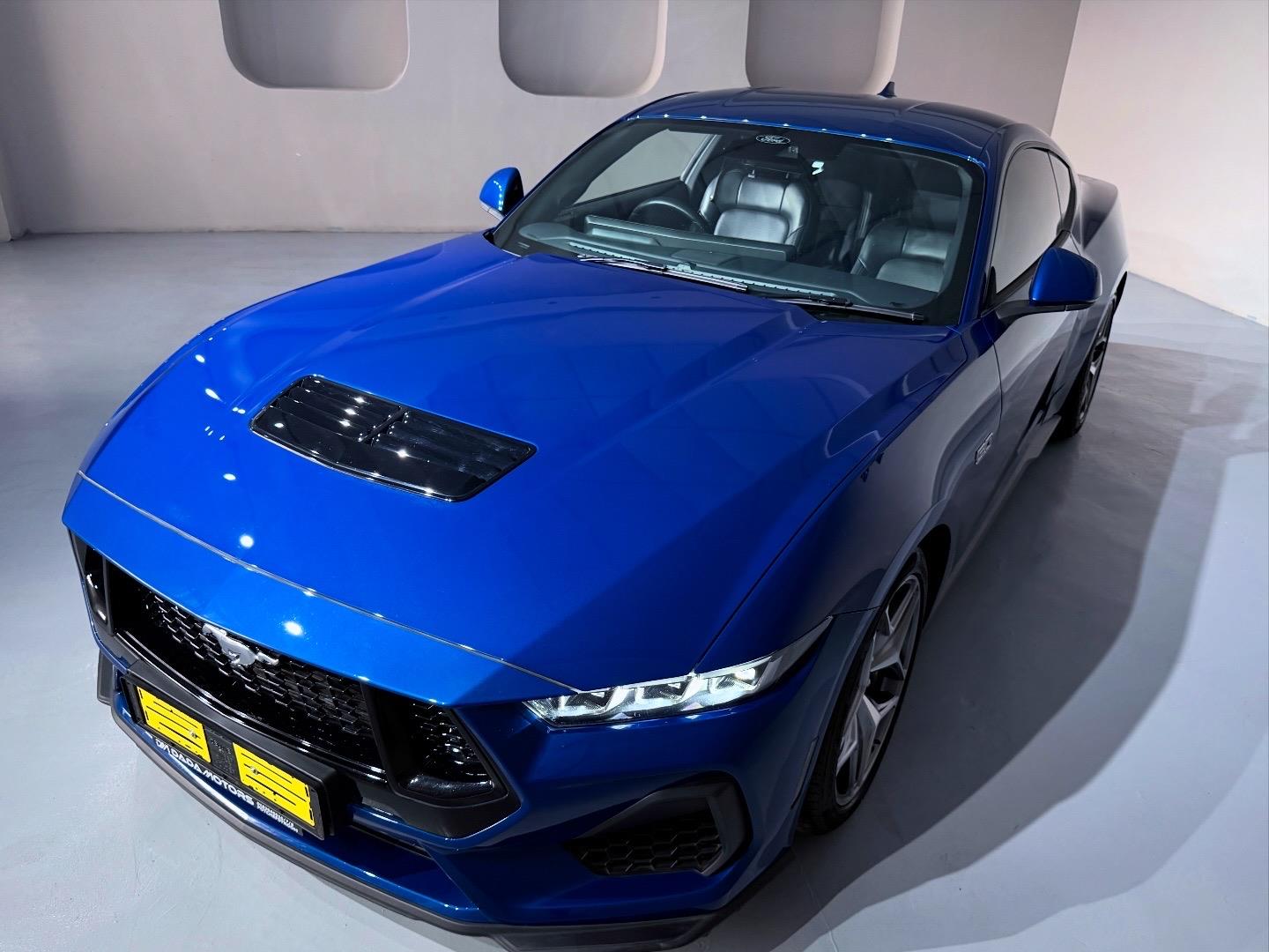 
								FordMustang5.0 GT Fastback full									