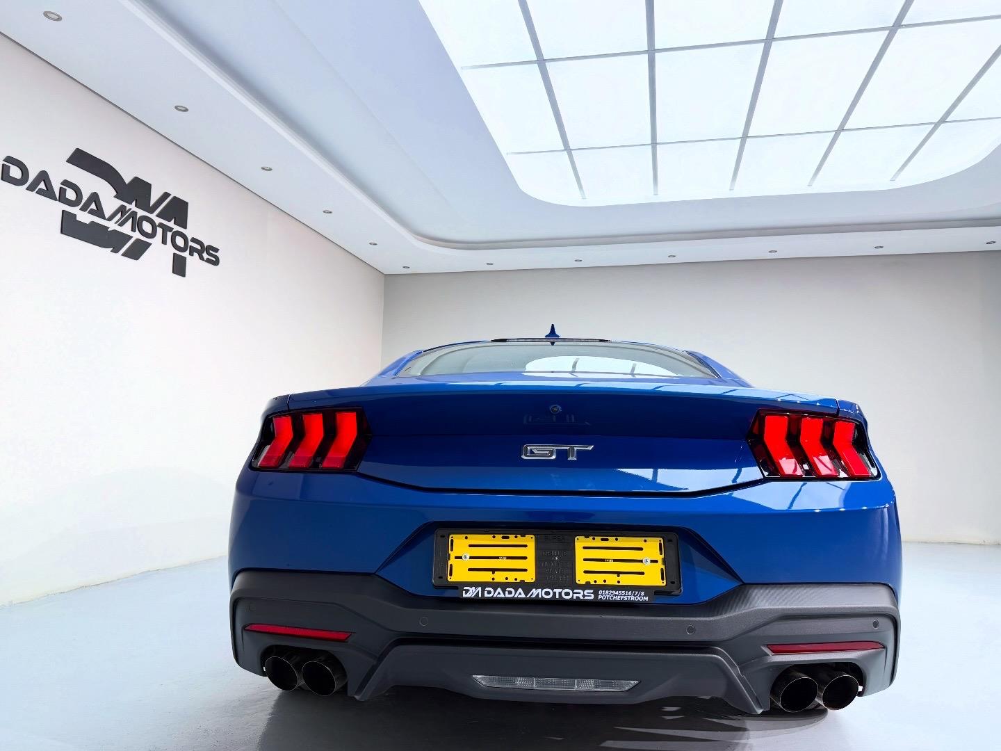 
								FordMustang5.0 GT Fastback full									