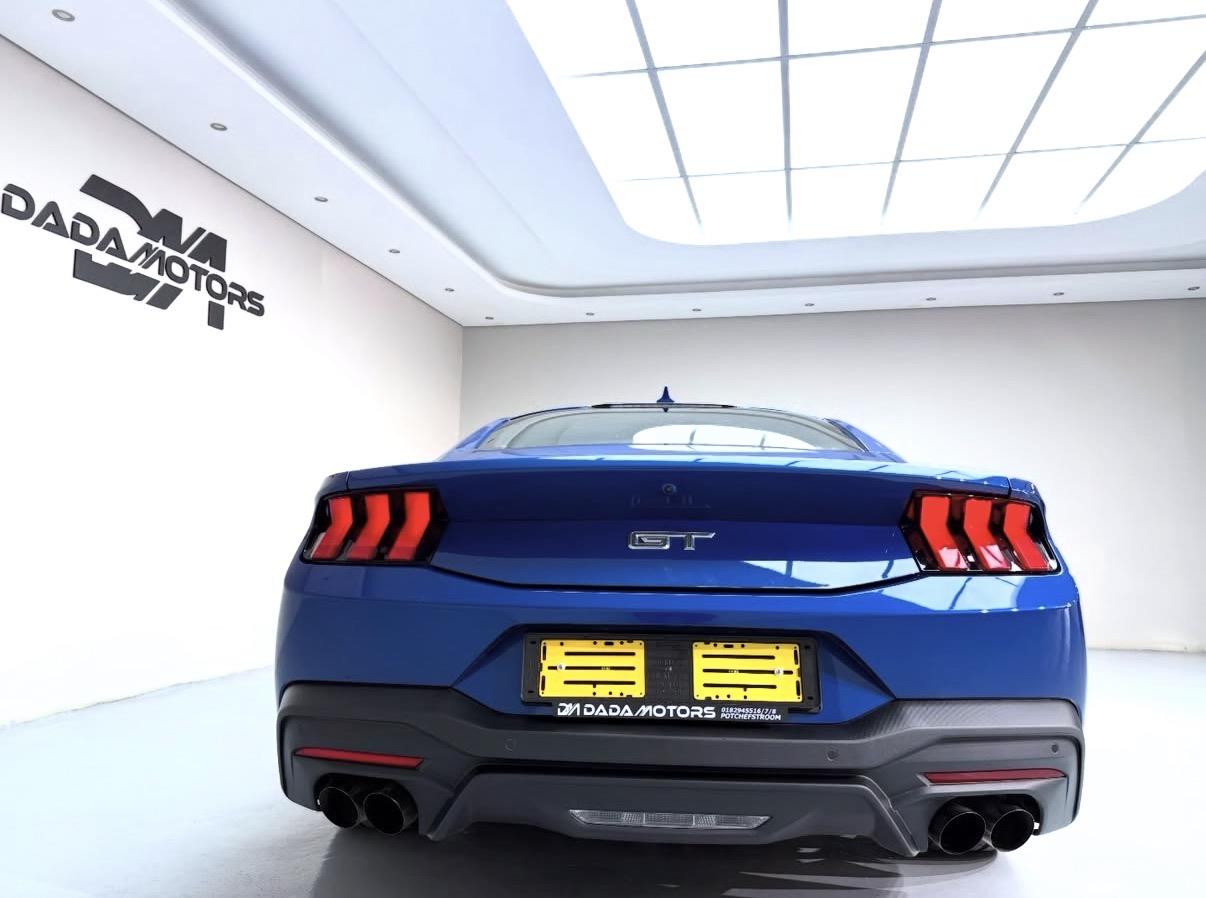 
								FordMustang5.0 GT Fastback full									