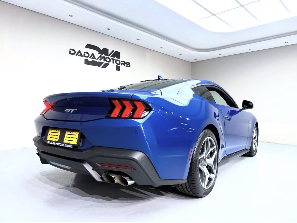 
								FordMustang5.0 GT Fastback full									