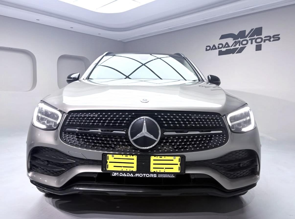 
								Mercedes-BenzGLCGLC300d 4Matic AMG Line full									