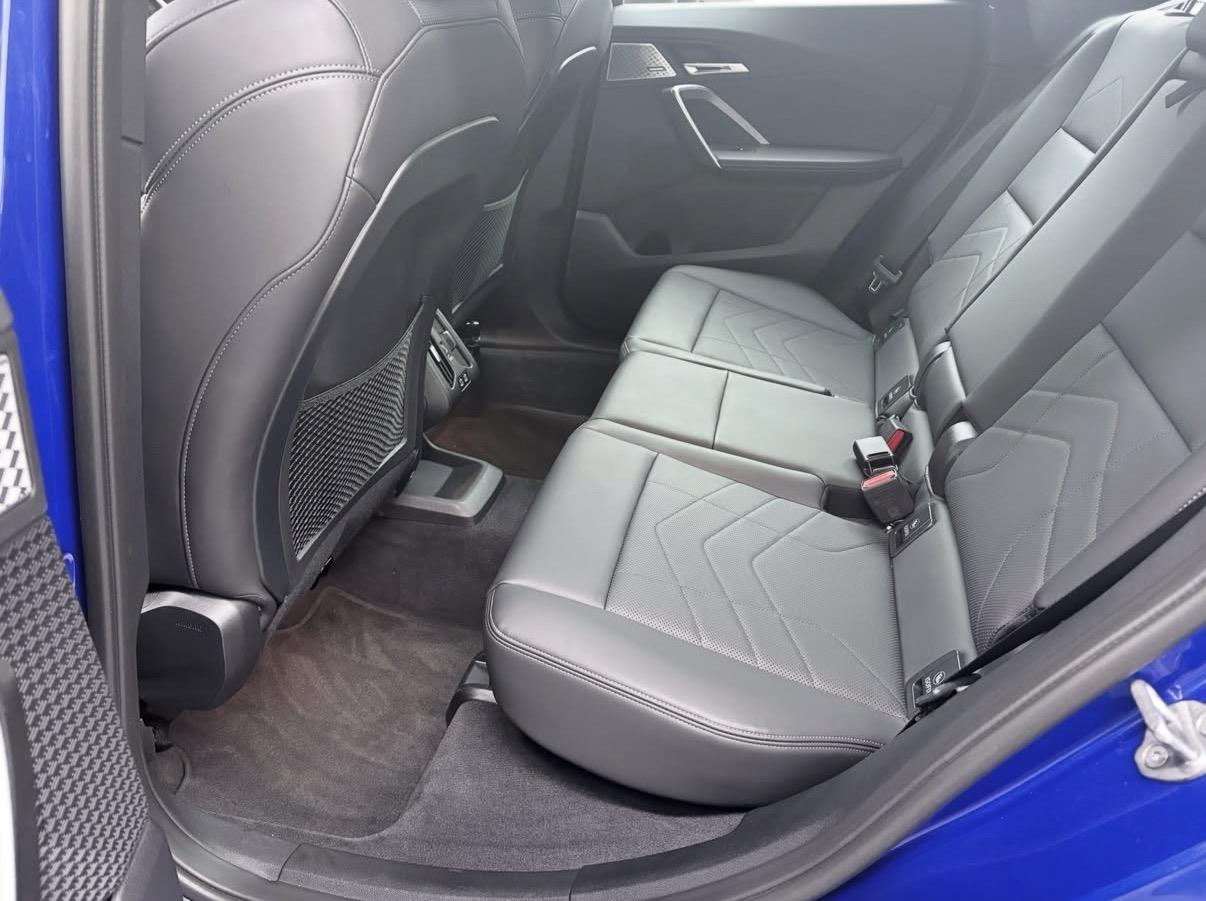 
								BMWX1sDrive18d M Sport full									