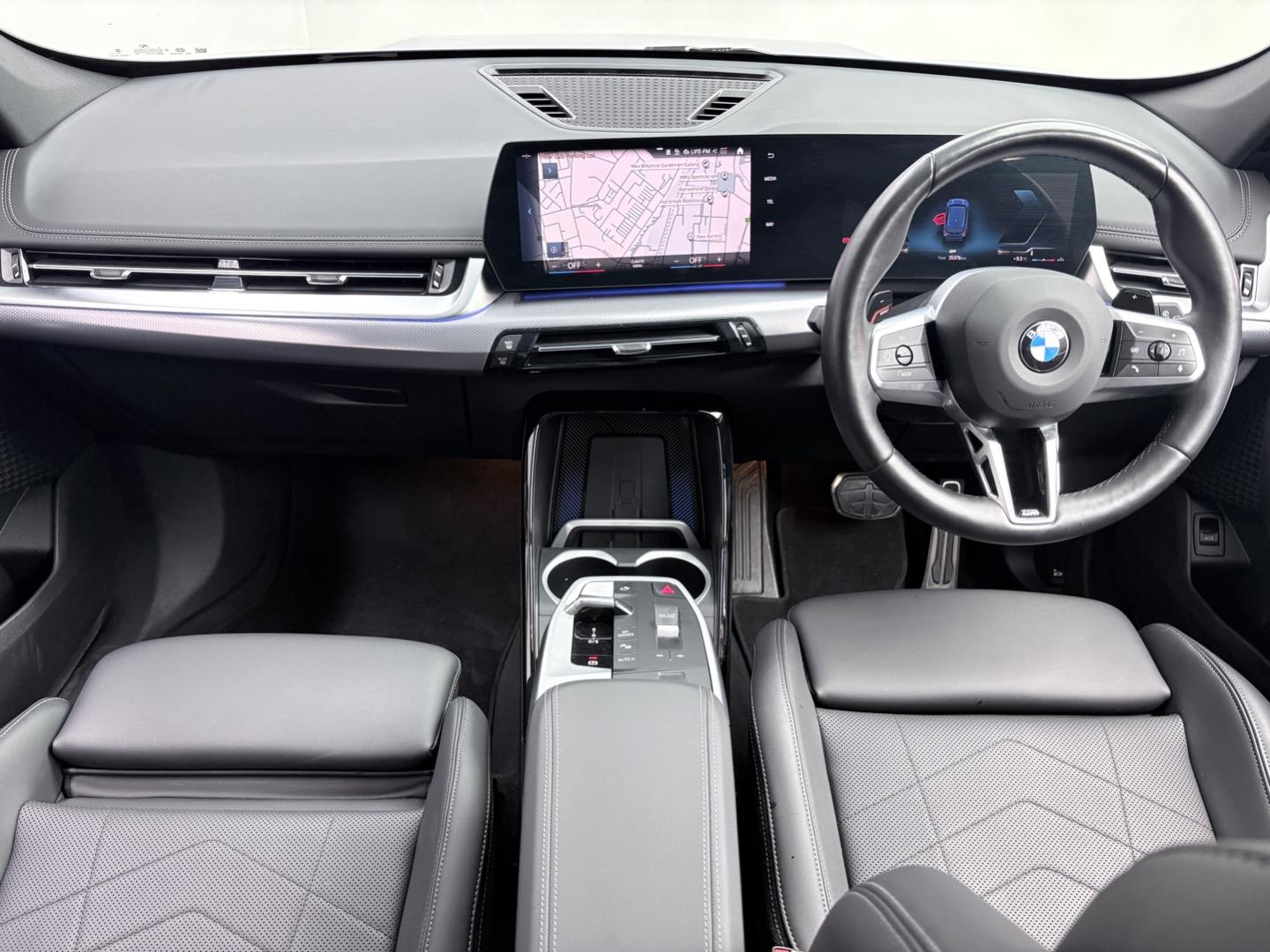 
								BMWX1sDrive18d M Sport full									