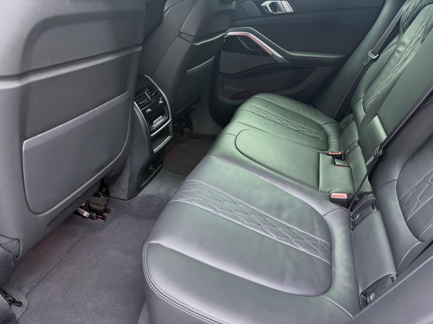 
								BMWX6M50d full									