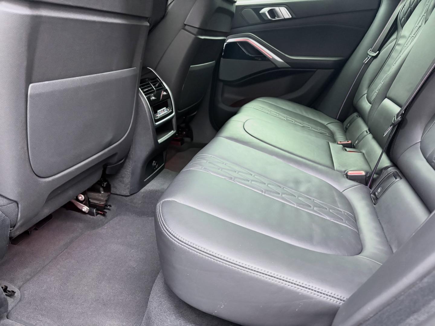 
								BMWX6M50d full									