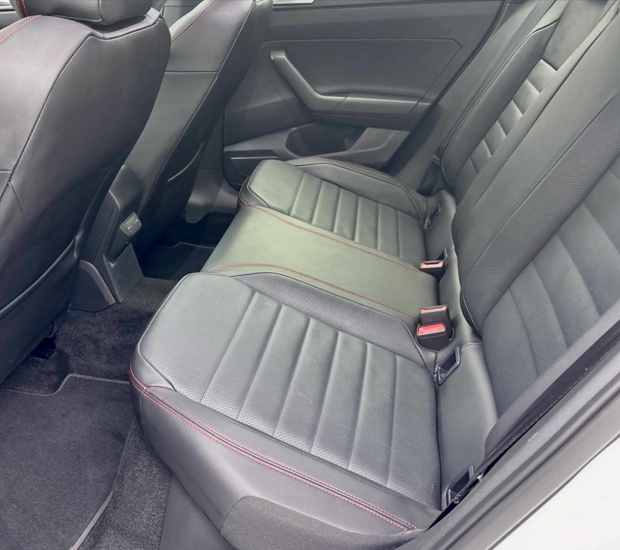 
								VolkswagenPoloGTI full									
