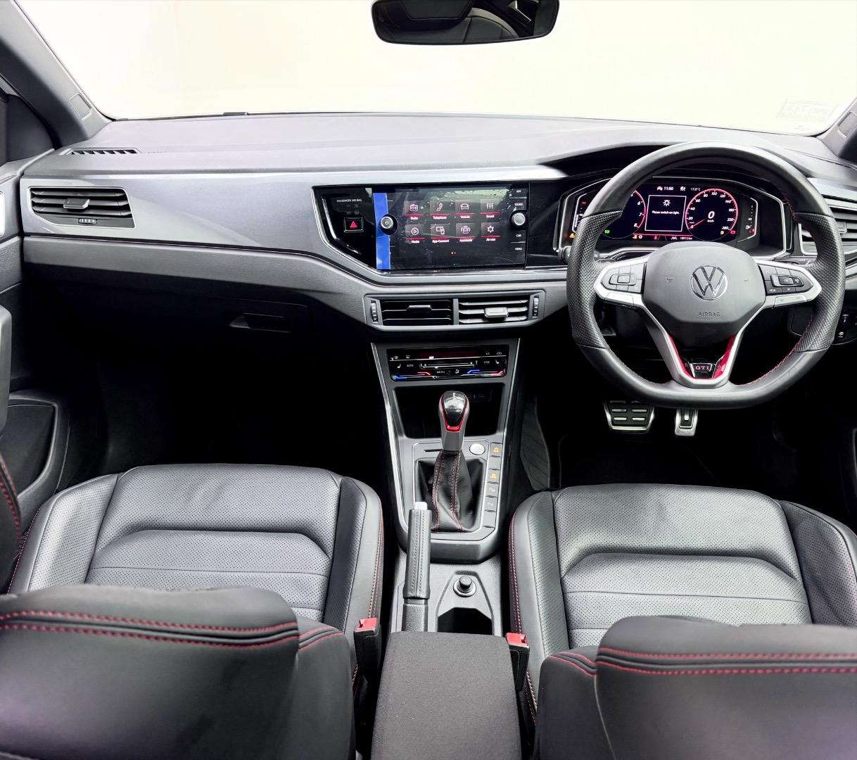 
								VolkswagenPoloGTI full									