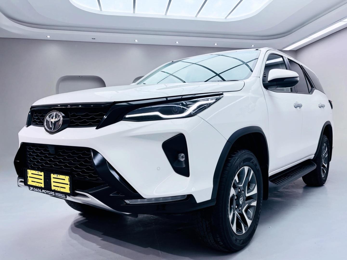 
								ToyotaFortuner2.4GD-6 4×4 full									