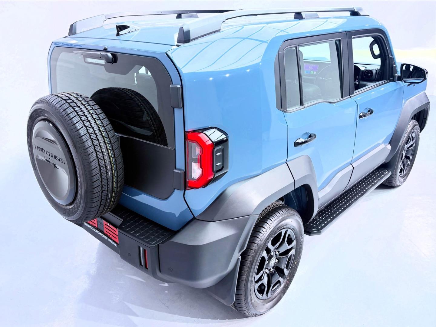 
								ToyotaLand Cruiser FJ2.7 4×4 VX full									