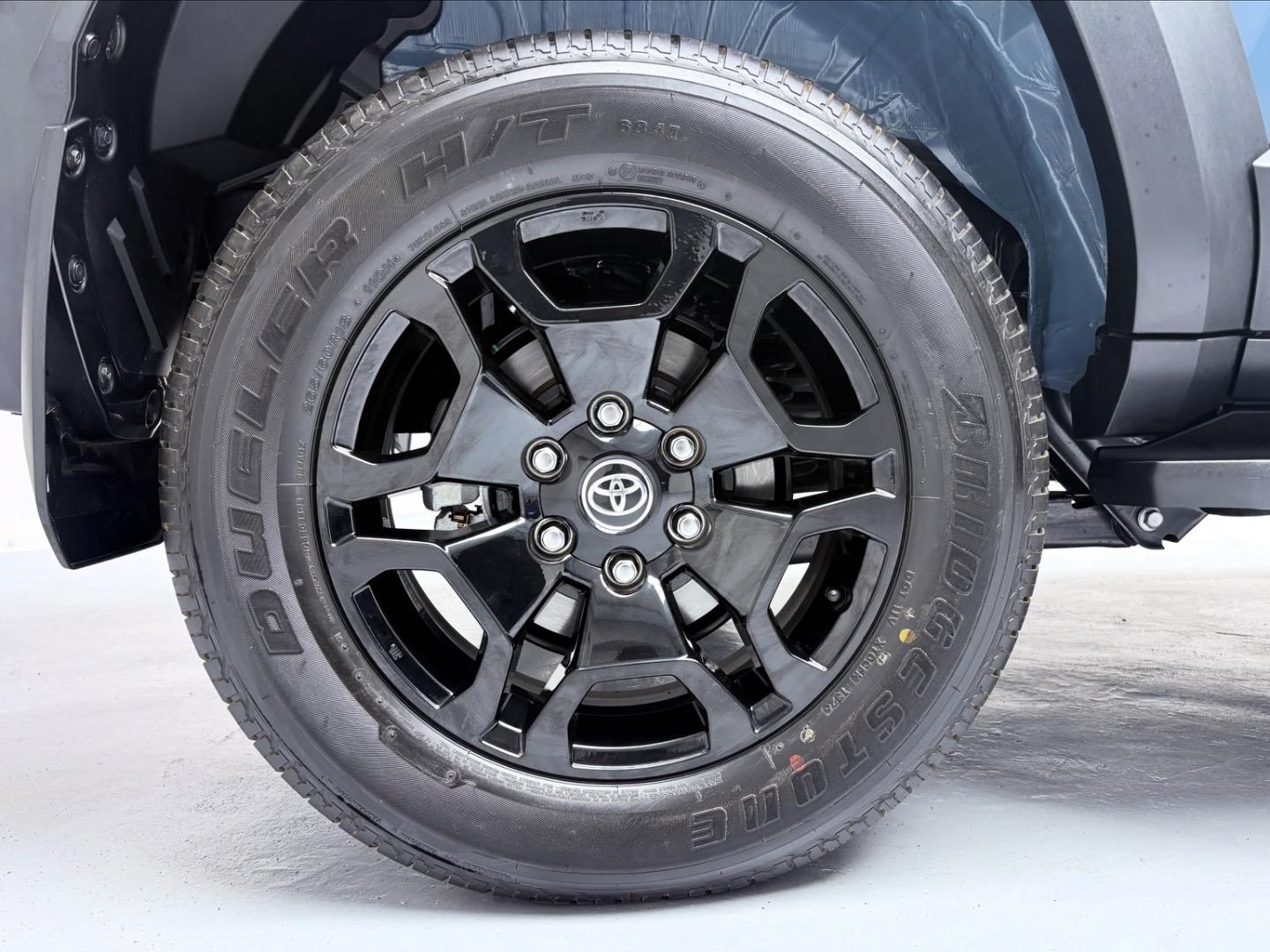 
								ToyotaLand Cruiser FJ2.7 4×4 VX full									