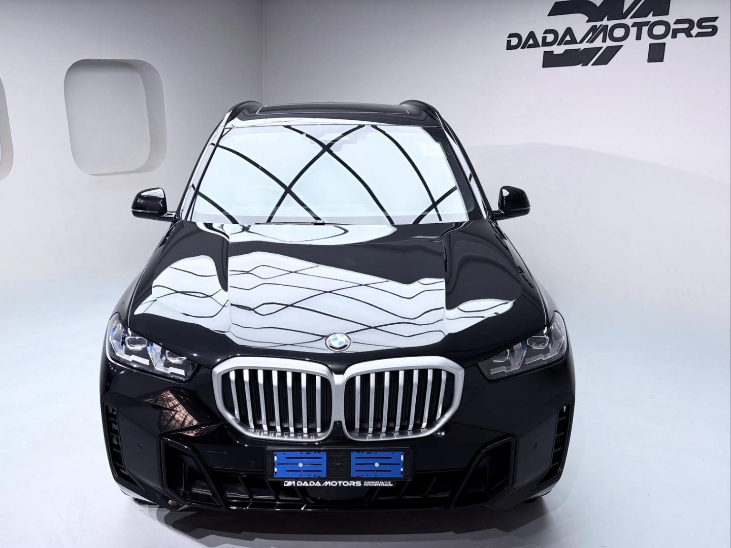 
								BMWX5xDrive30d M Sport full									