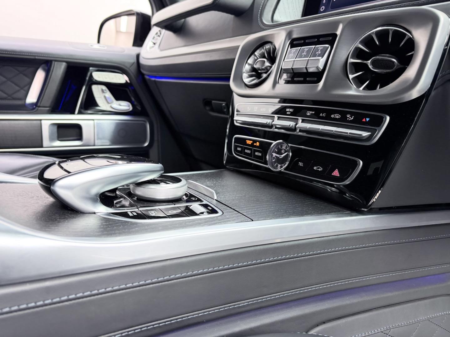 
								Mercedes-BenzG-ClassG400d Schockl Design 45 Edition full									