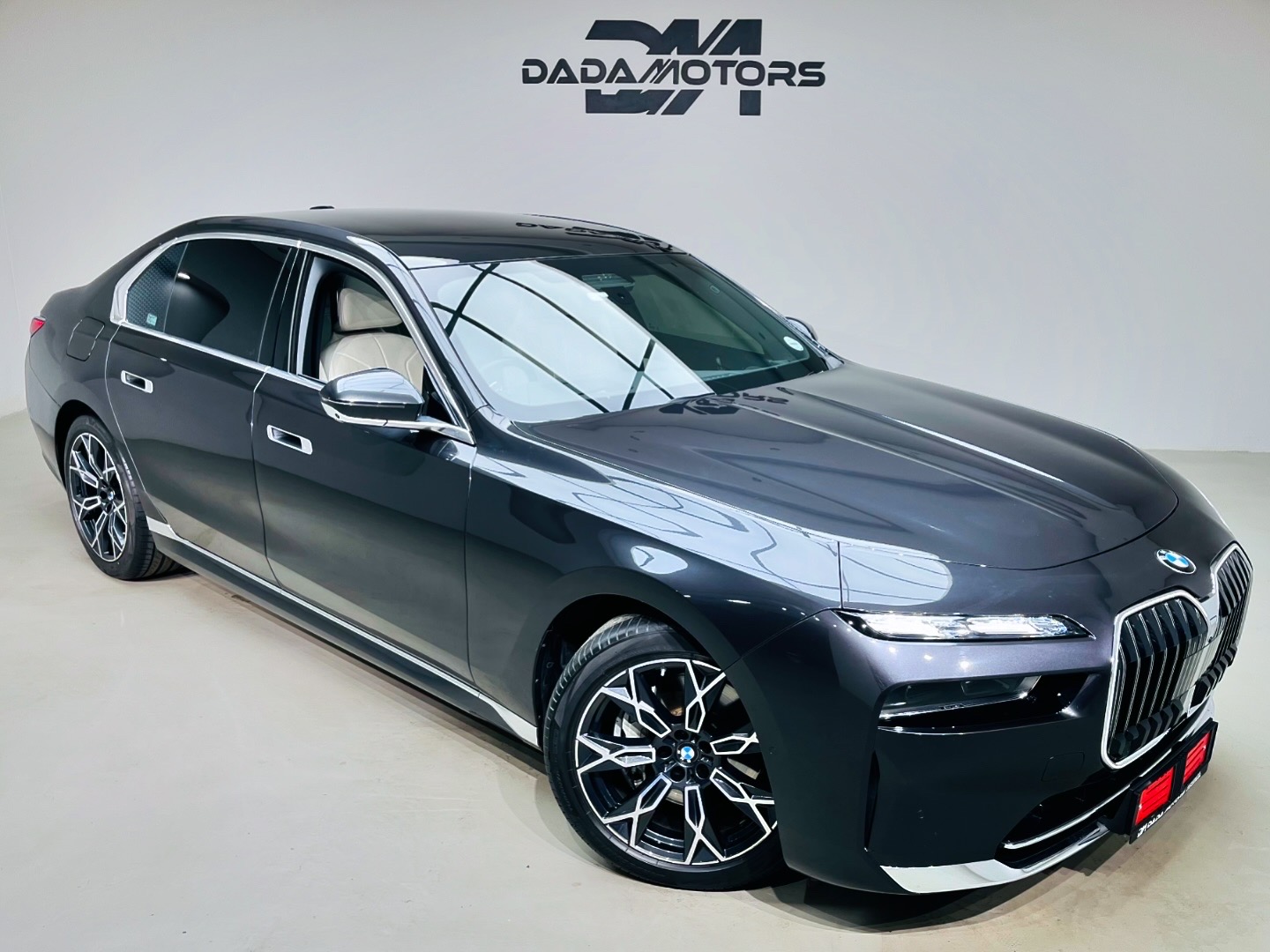 
								2022 BMW 7 Series 740i Design Pure Excellence full									