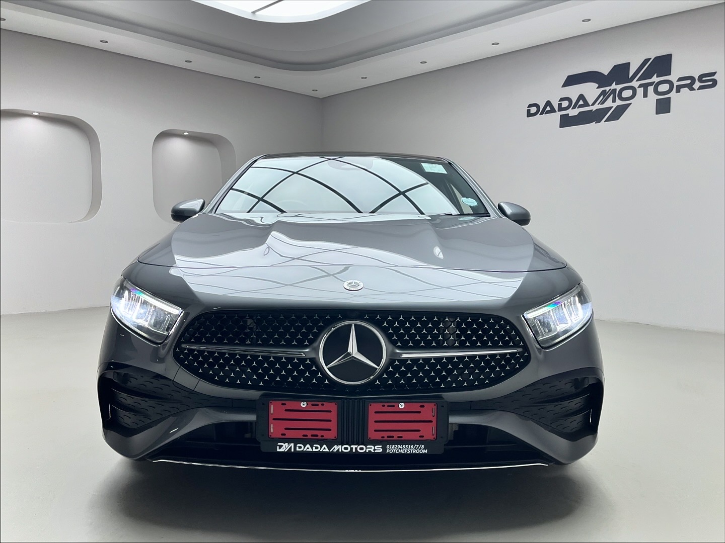 
								2025 Mercedes-Benz A-Class A200 Hatch AMG Line auto full									