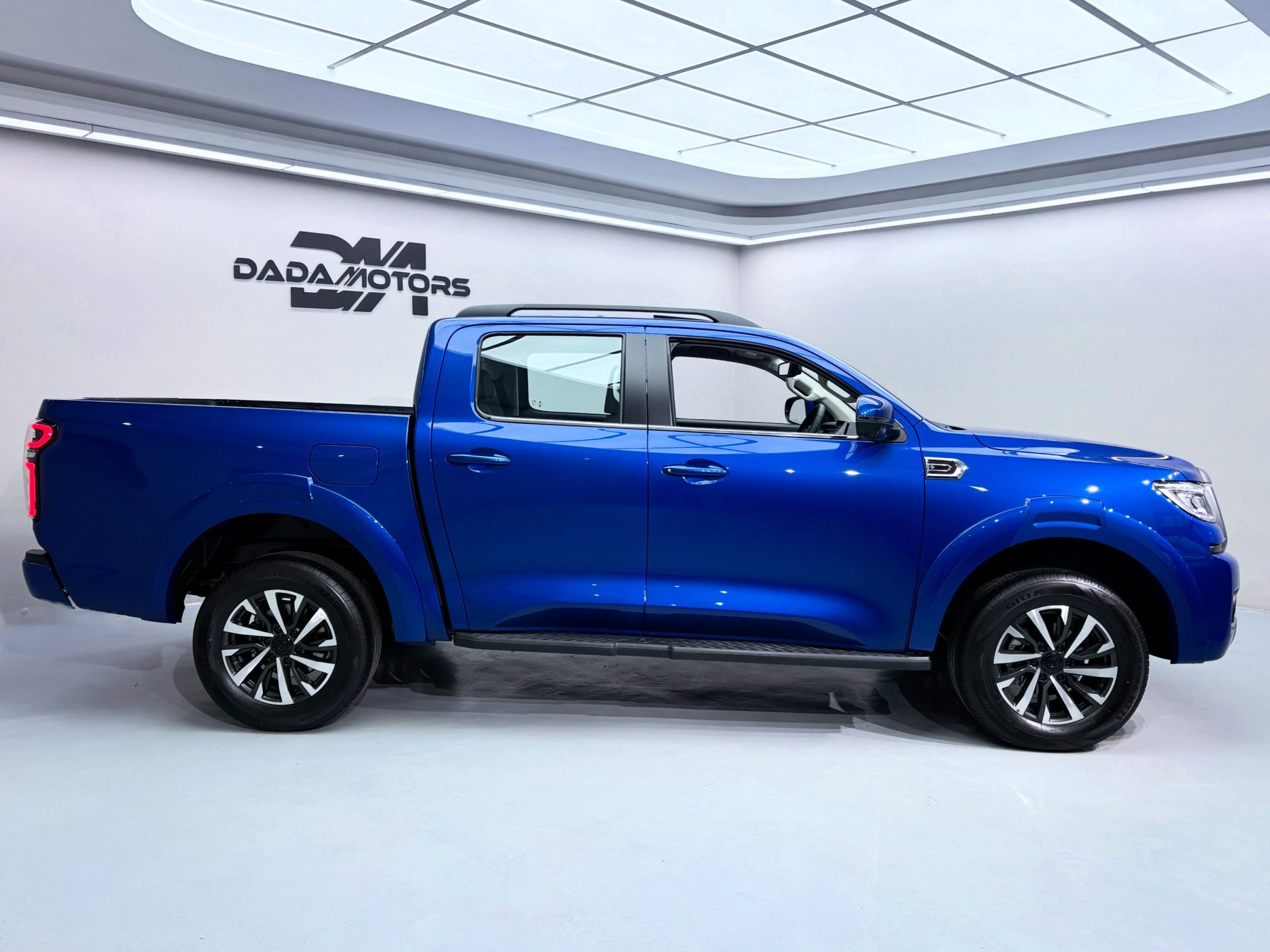 
								GWM P300 2.4TD 4X4 A/T D/U P/U full									