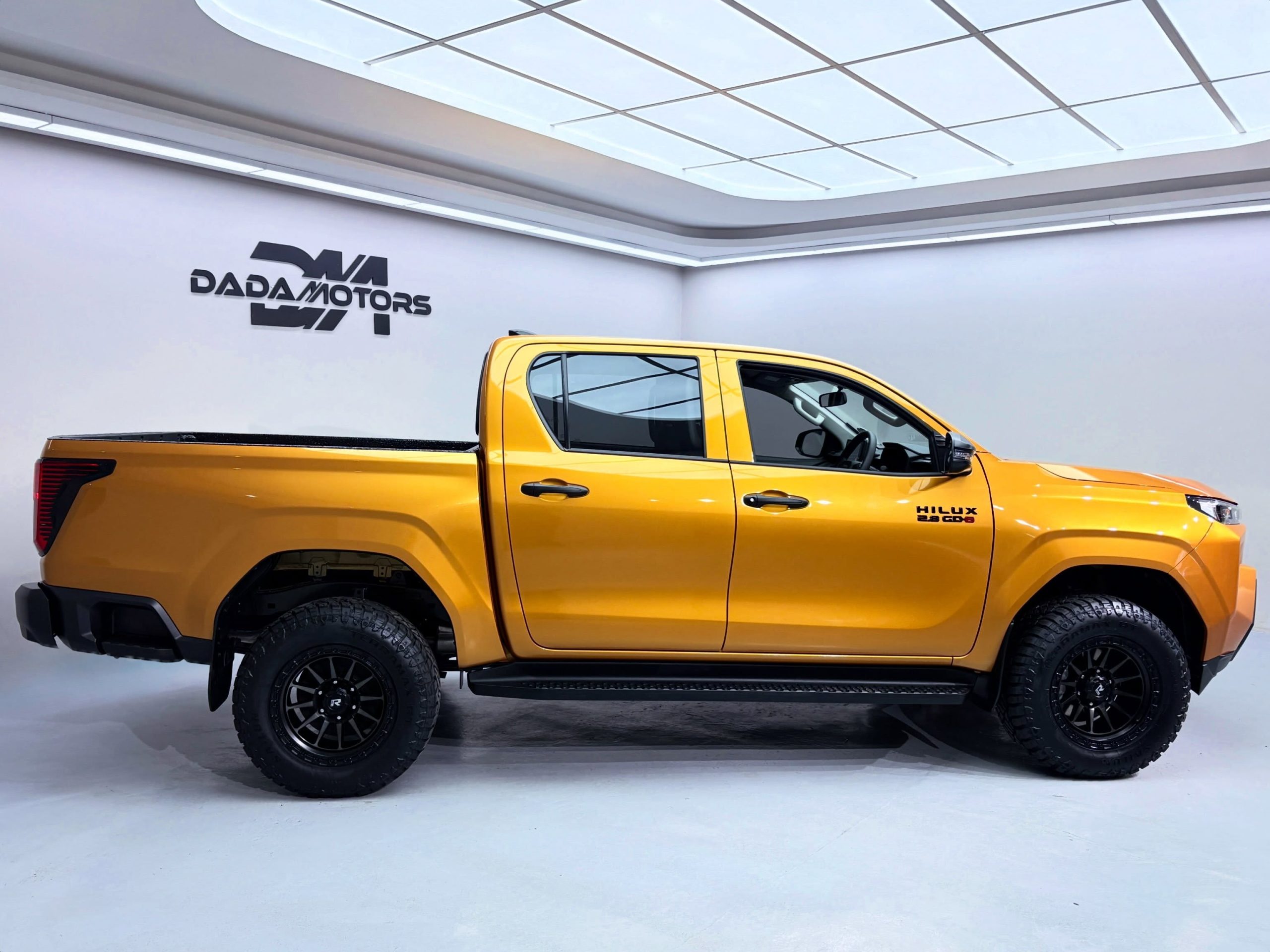 TOYOTA HILUX 2.8 GD-6 RB SRX A/T P/U D/C