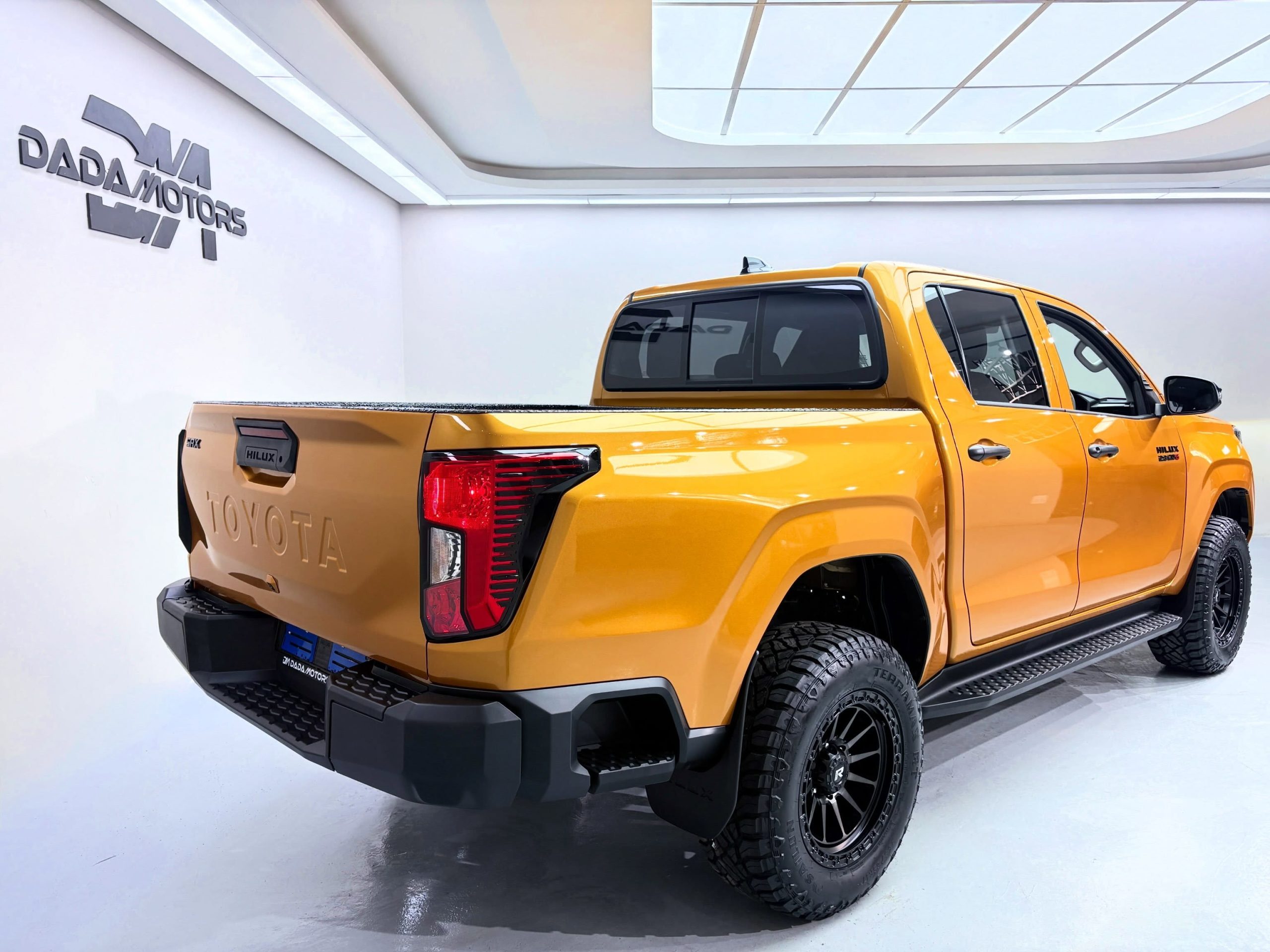 
								TOYOTA HILUX 2.8 GD-6 RB SRX A/T P/U D/C full									