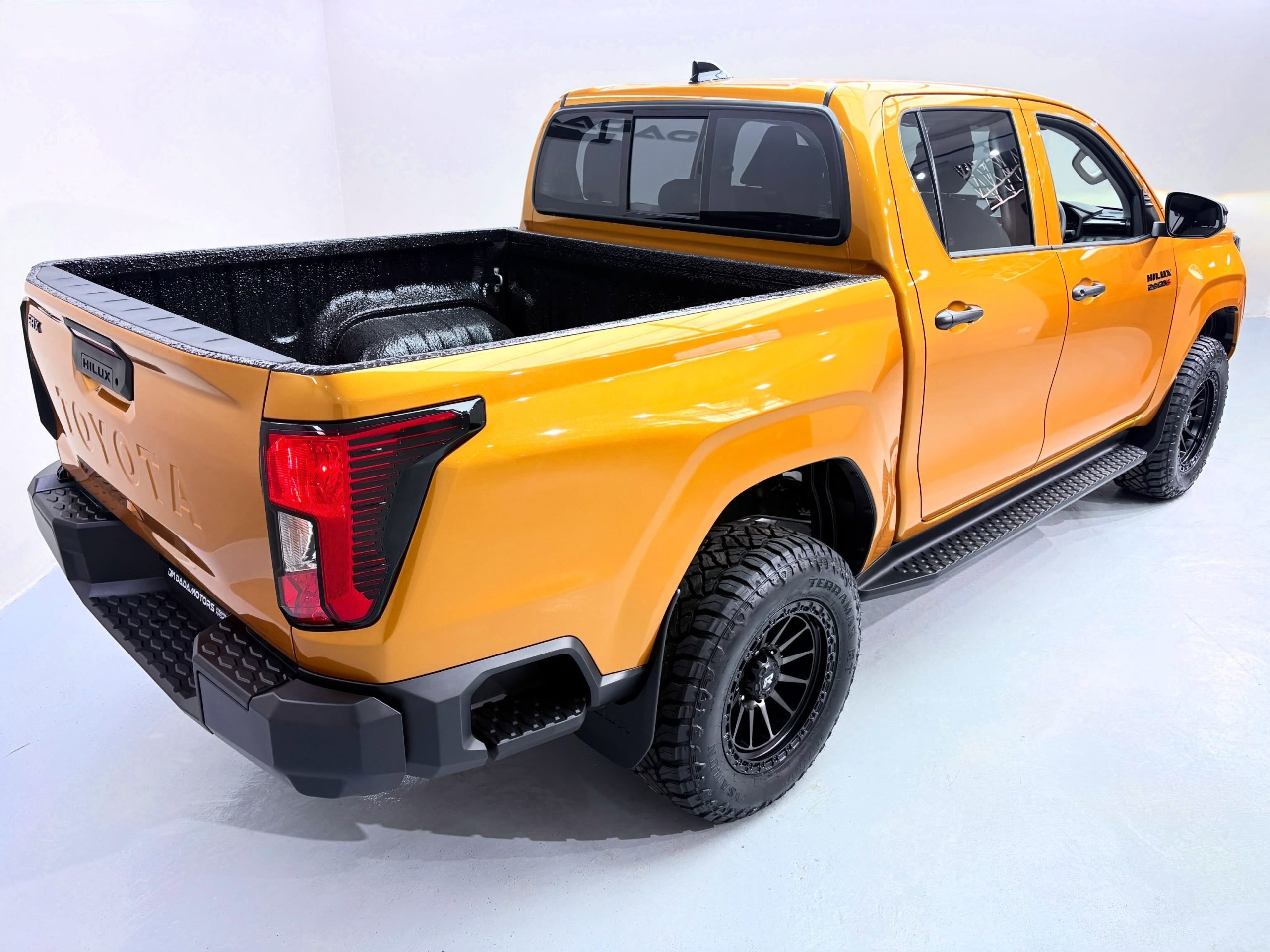 
								TOYOTA HILUX 2.8 GD-6 RB SRX A/T P/U D/C full									