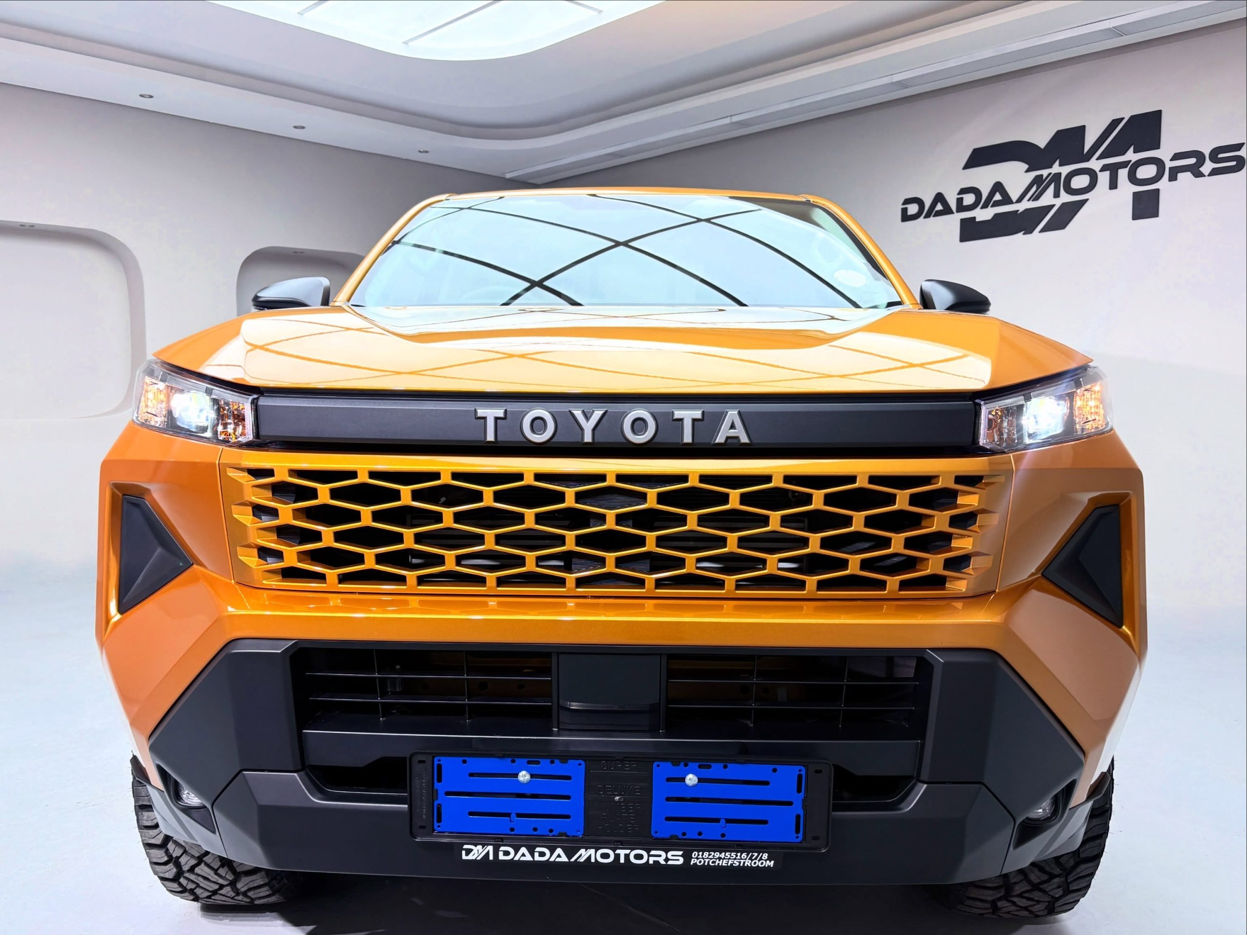 
								TOYOTA HILUX 2.8 GD-6 RB SRX A/T P/U D/C full									
