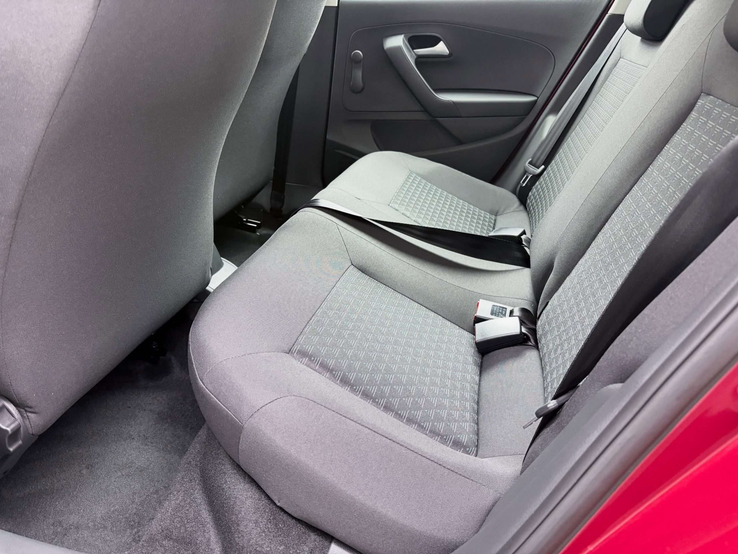 
								VOLKSWAGEN POLO VIVO 1.4 (5DR) full									