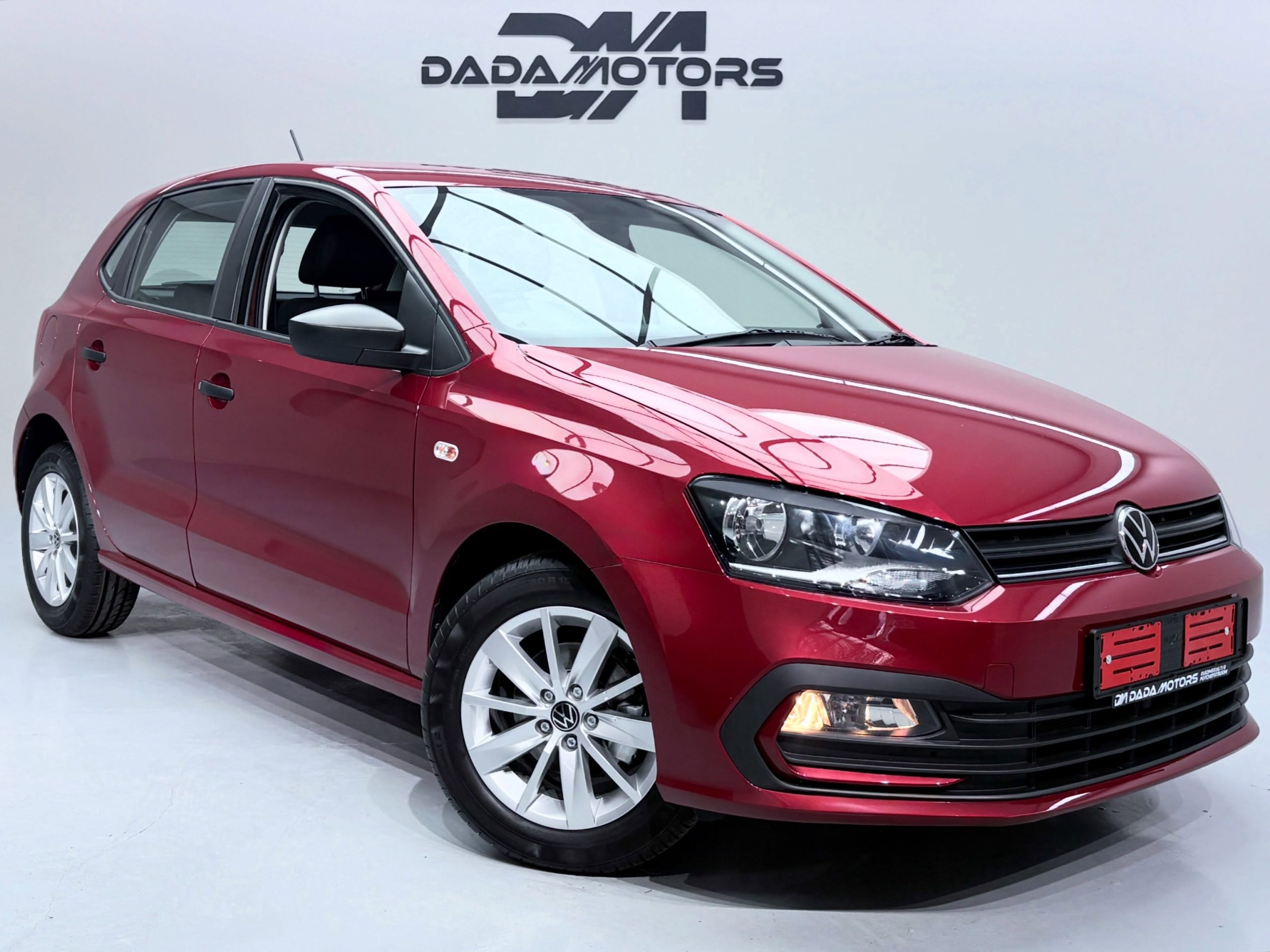 
								VOLKSWAGEN POLO VIVO 1.4 (5DR) full									