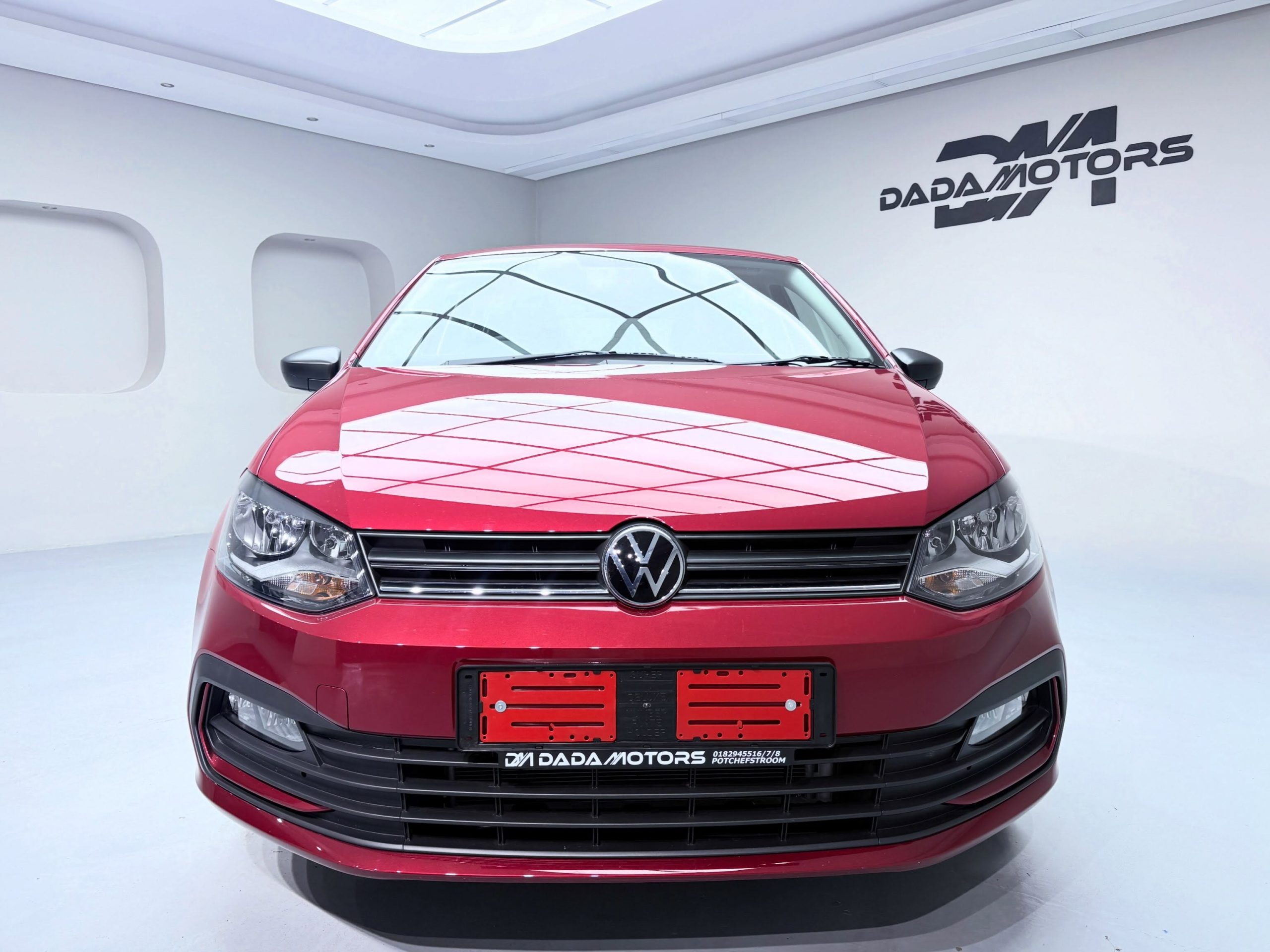
								VOLKSWAGEN POLO VIVO 1.4 (5DR) full									