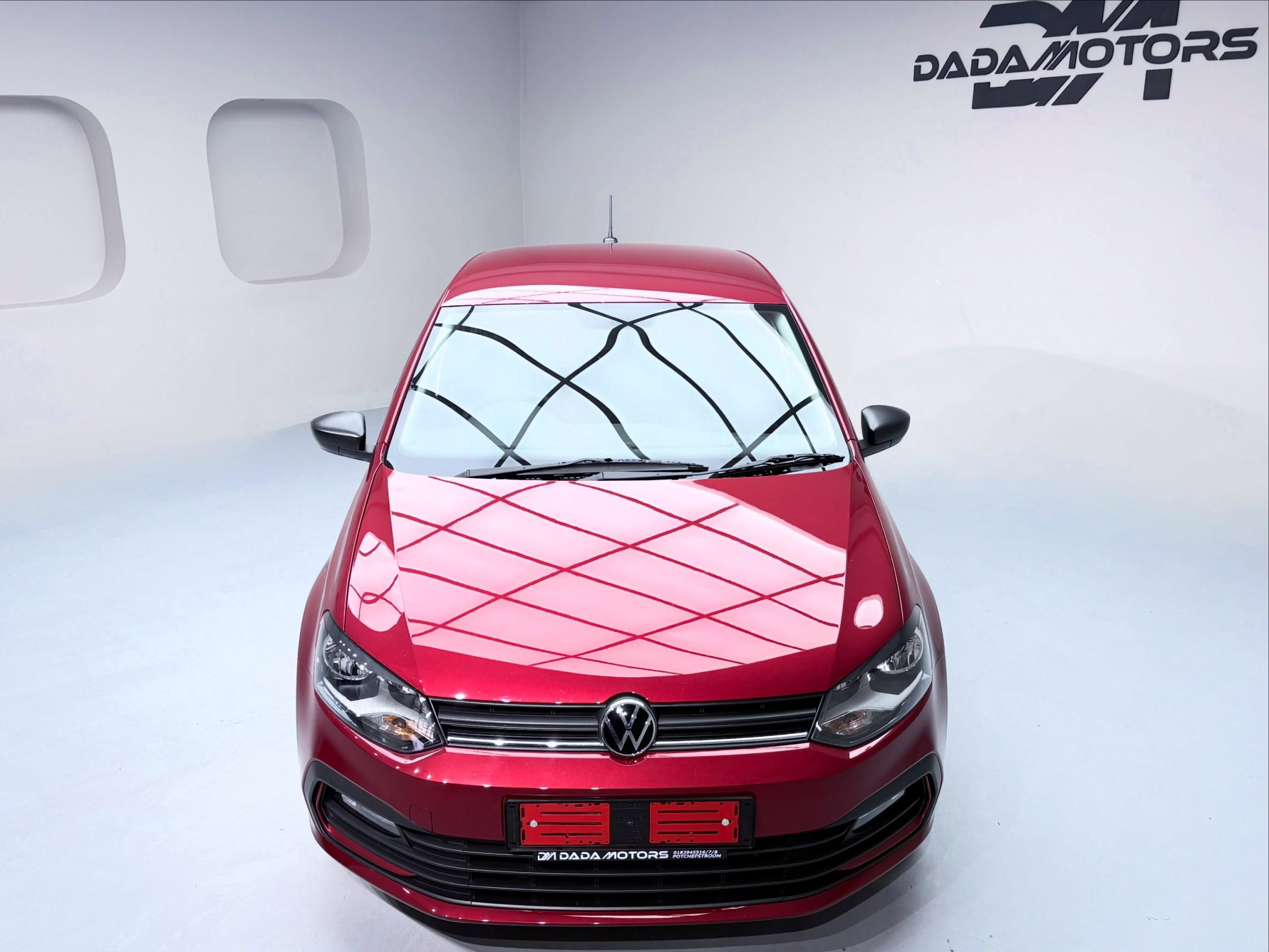 
								VOLKSWAGEN POLO VIVO 1.4 (5DR) full									