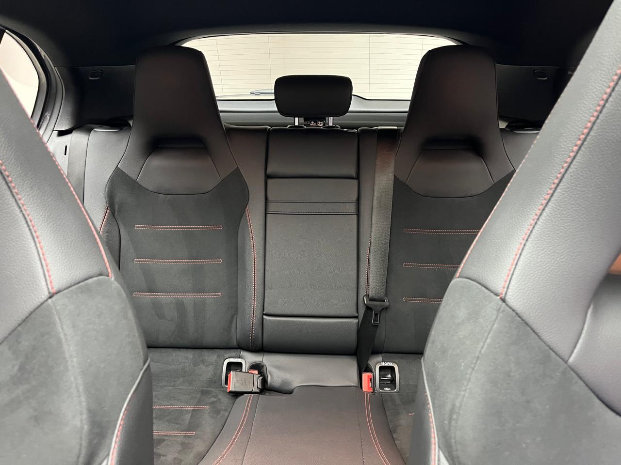 
								2025 Mercedes-Benz A-Class A200 Hatch AMG Line auto full									