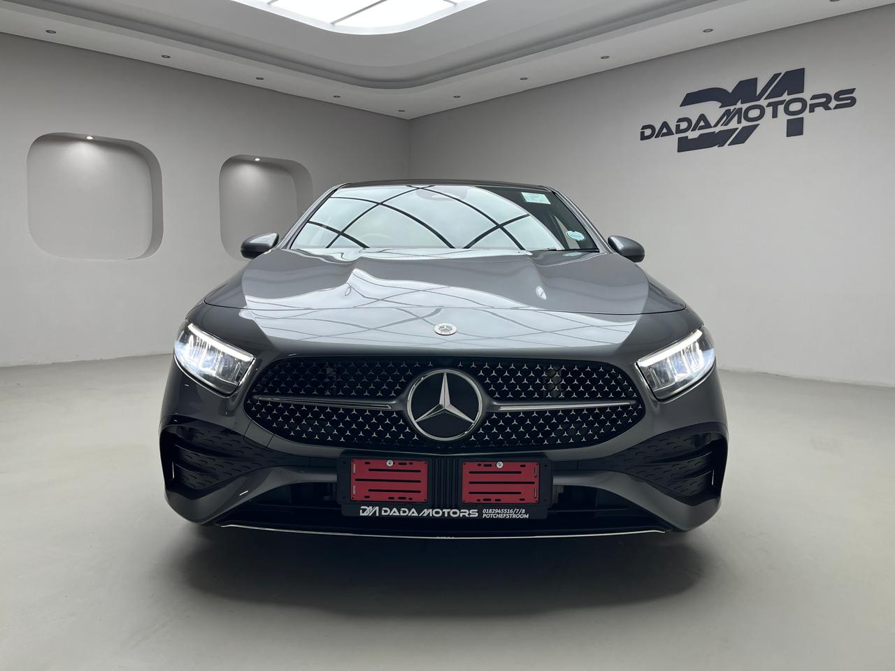 
								2025 Mercedes-Benz A-Class A200 Hatch AMG Line auto full									