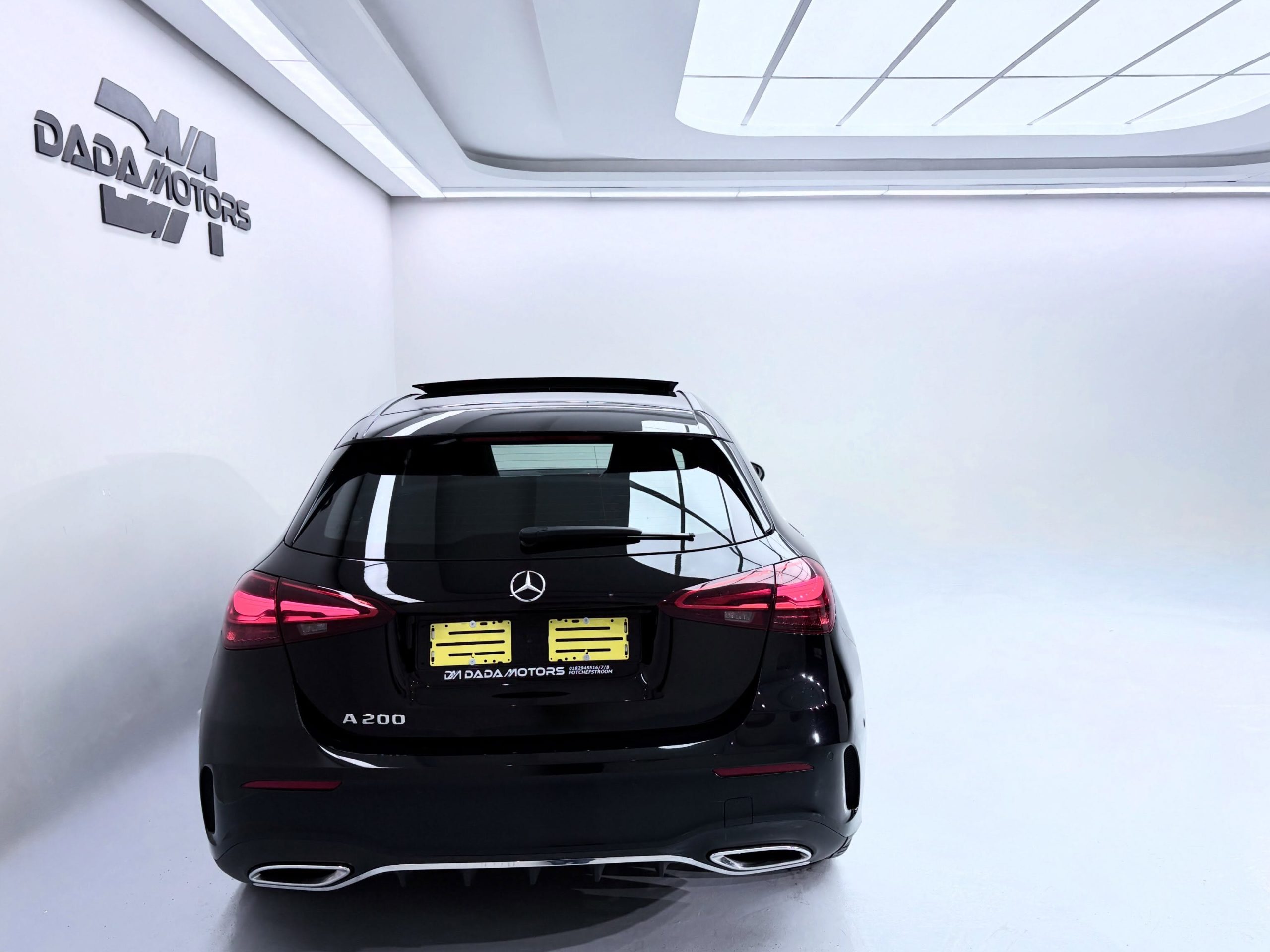 
								MERCEDES-BENZ A200 AMG AUTO full									