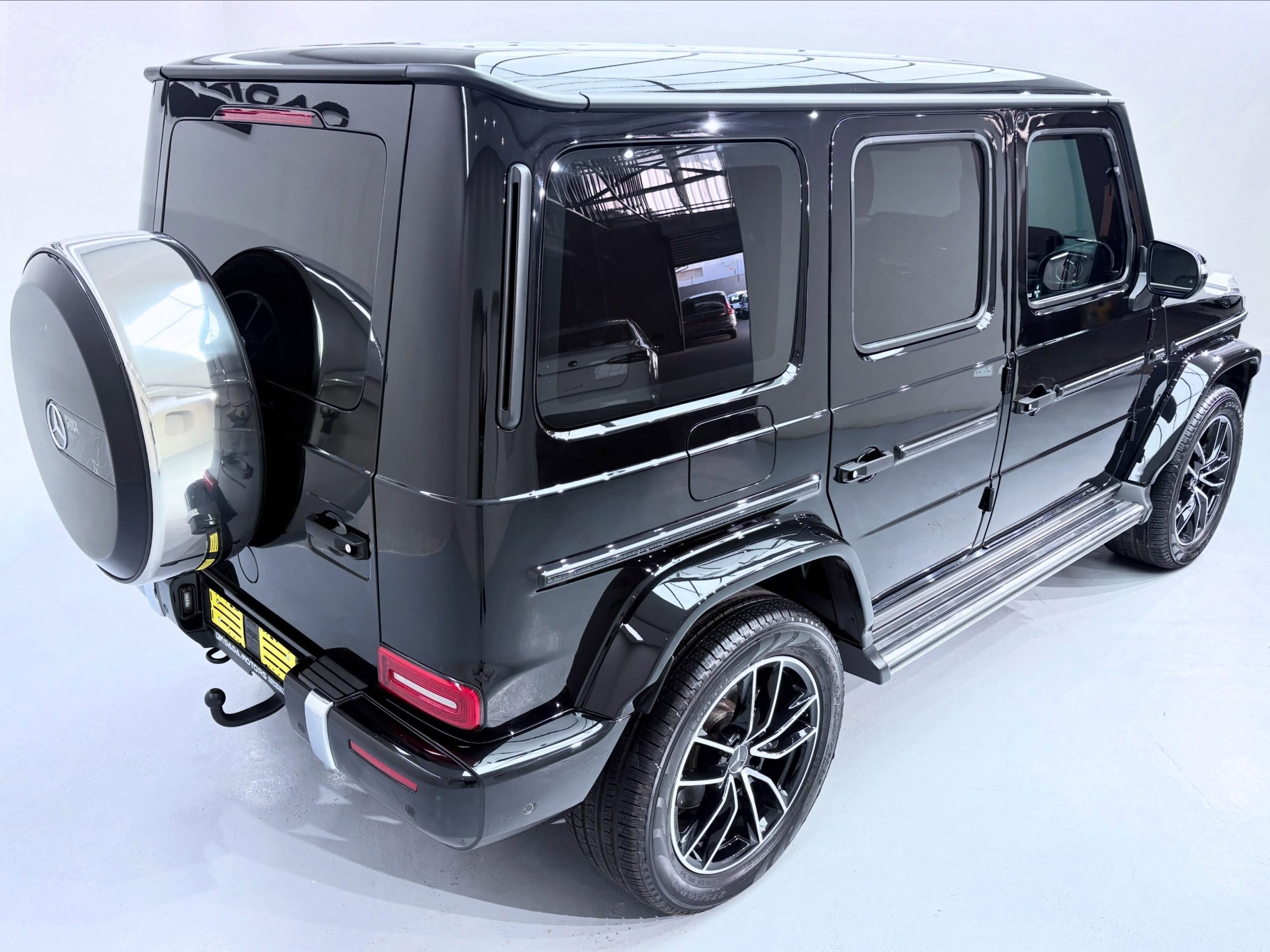 
								MERCEDES-BENZ G400d AUTO full									
