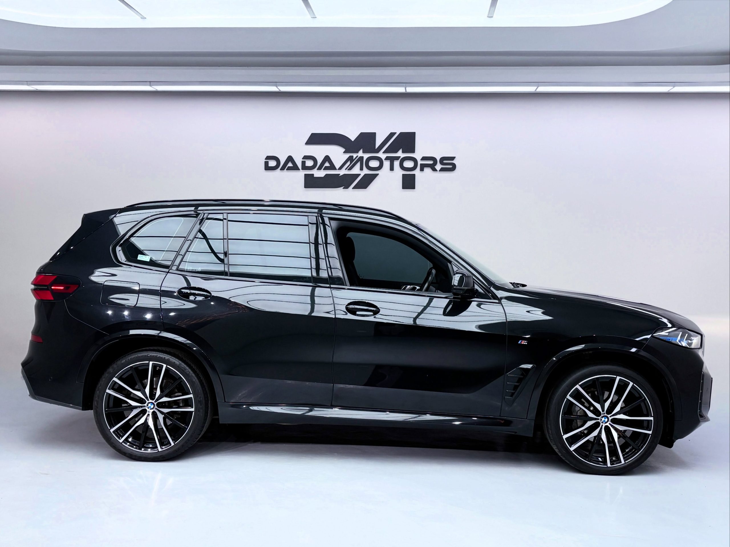 
								BMW X5 xDRIVE30d M SPORT(G05) full									
