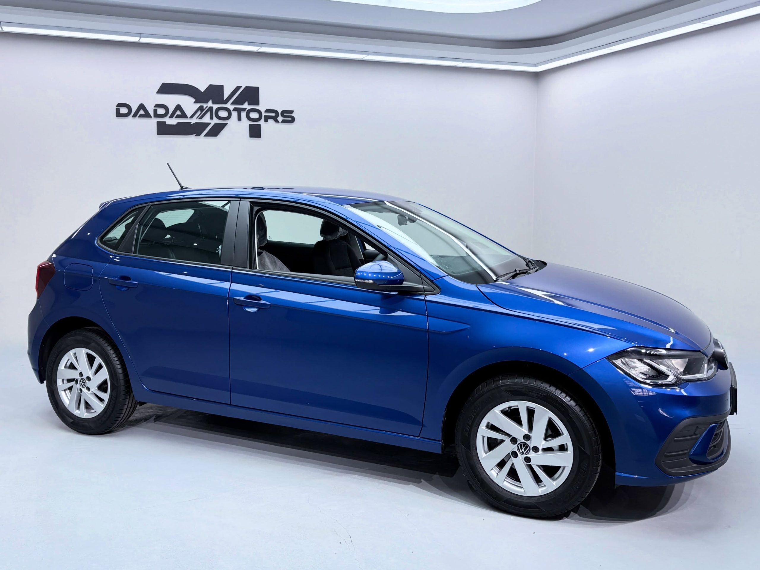 
								VOLKSWAGEN POLO 1.0 TSI full									