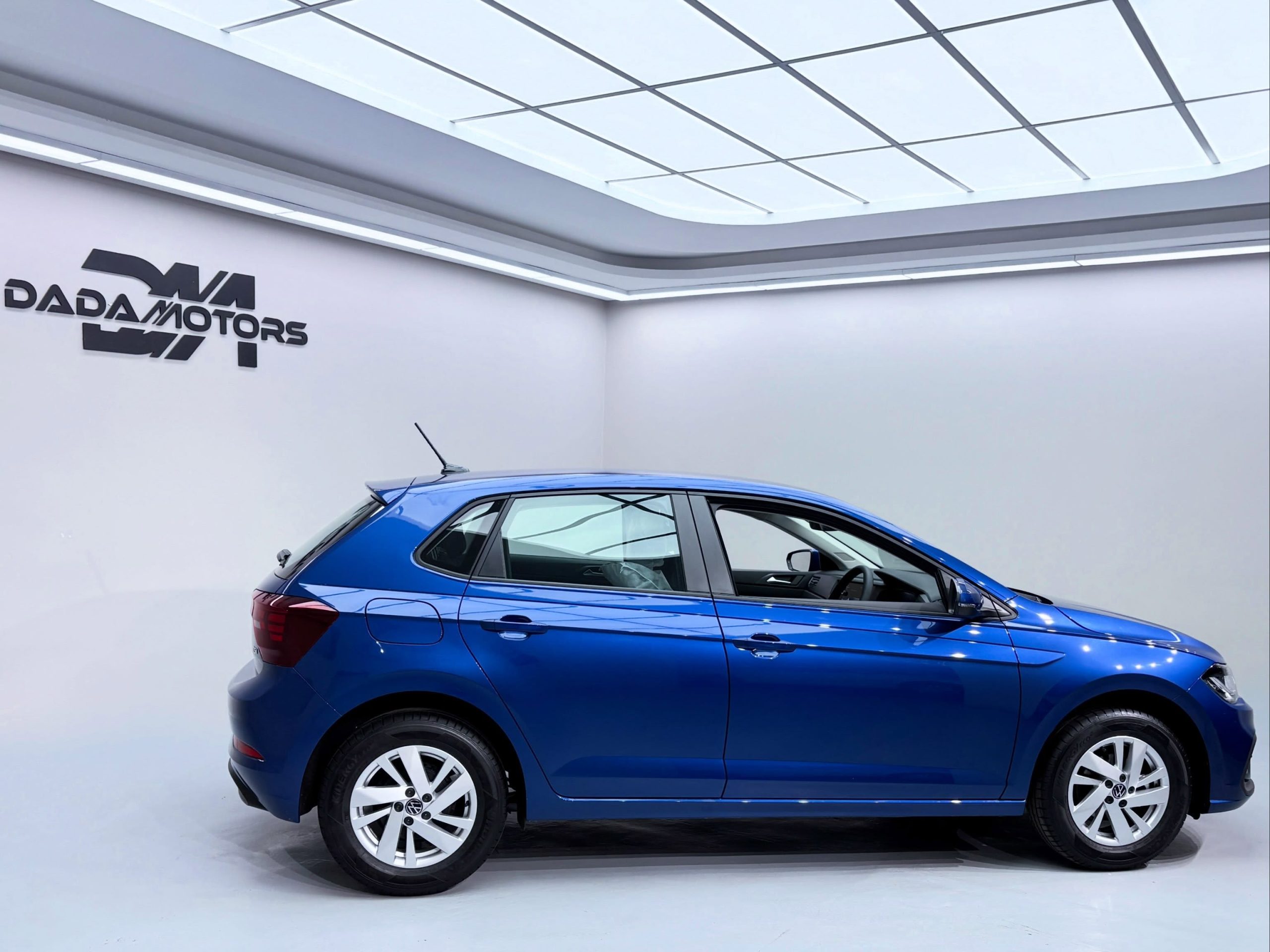 
								VOLKSWAGEN POLO 1.0 TSI full									
