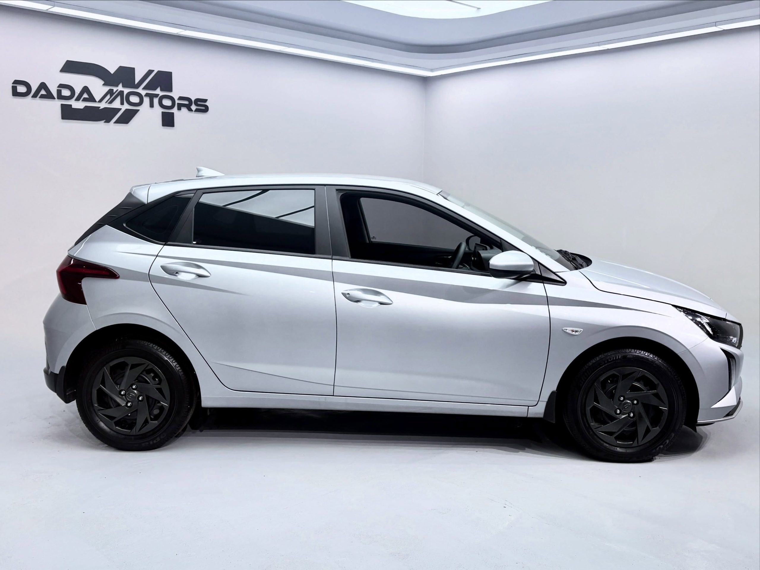 
								HYUNDAI I20 1.4 PREMIUM AUTO full									
