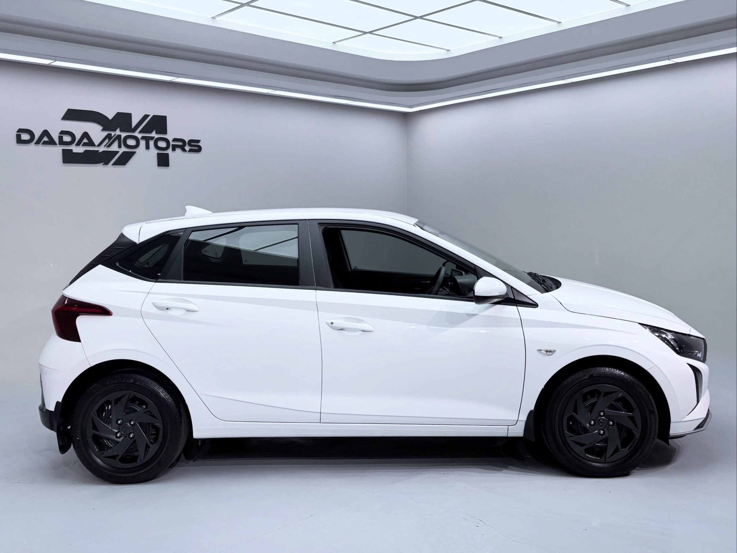 
								HYUNDAI I20 1.2 PREMIUM full									
