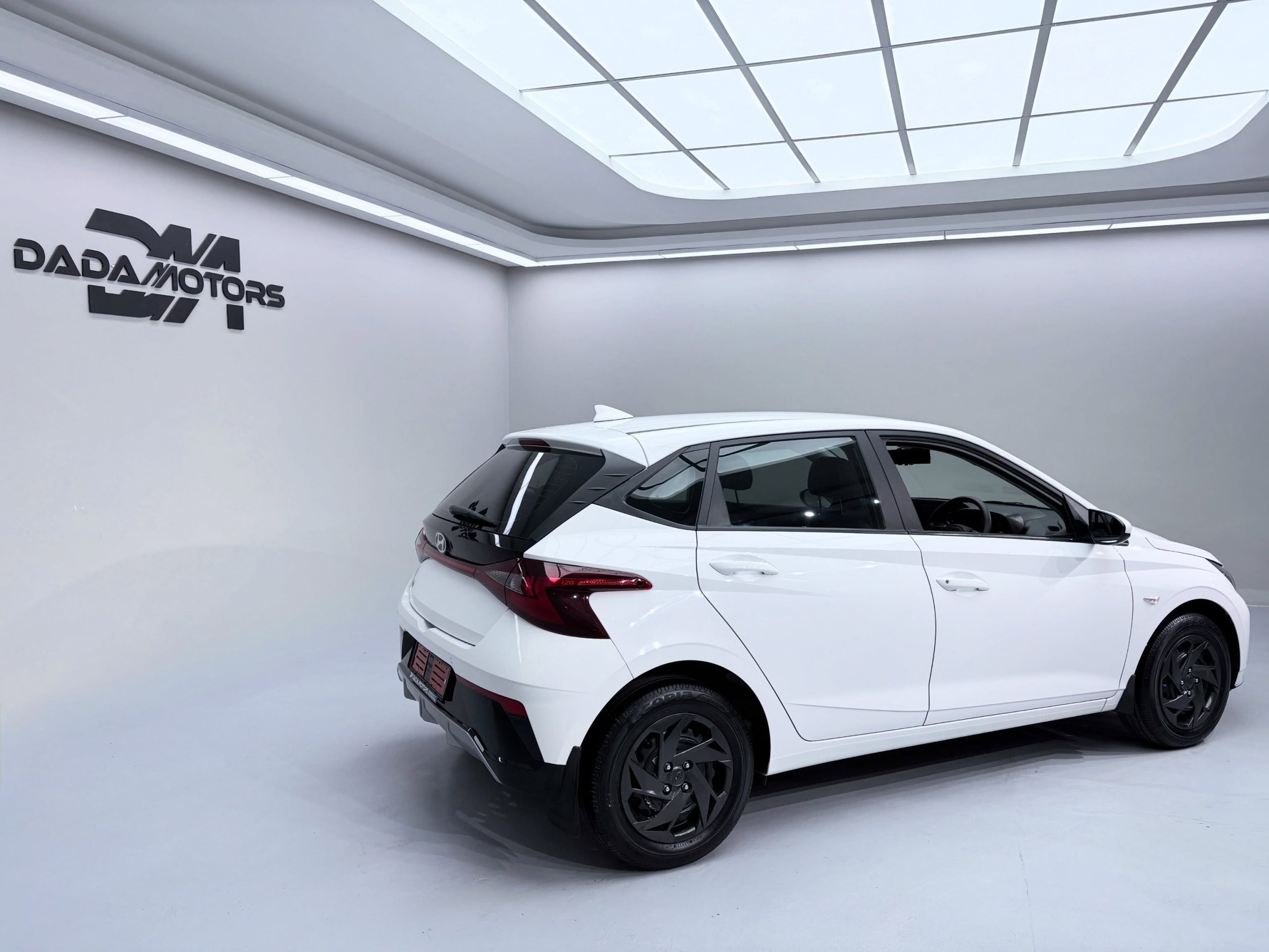
								HYUNDAI I20 1.2 PREMIUM full									