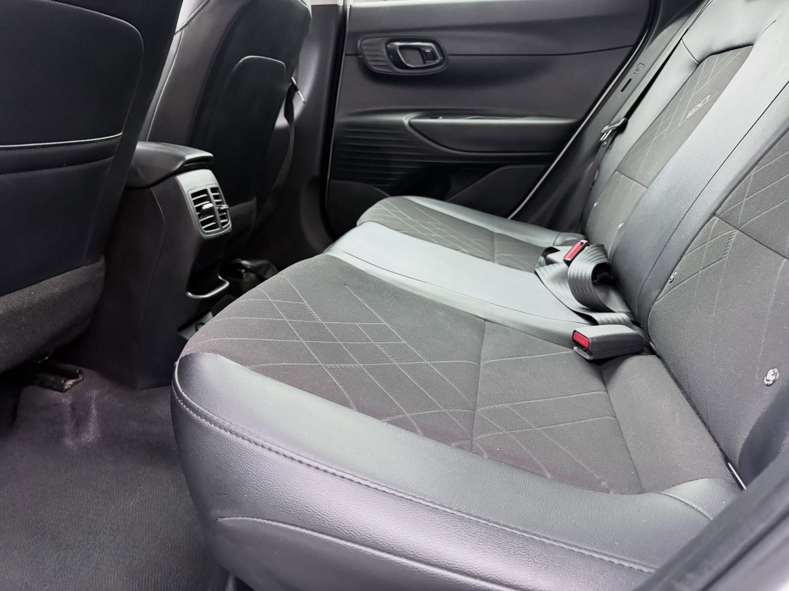 
								HYUNDAI I20 1.2 PREMIUM full									