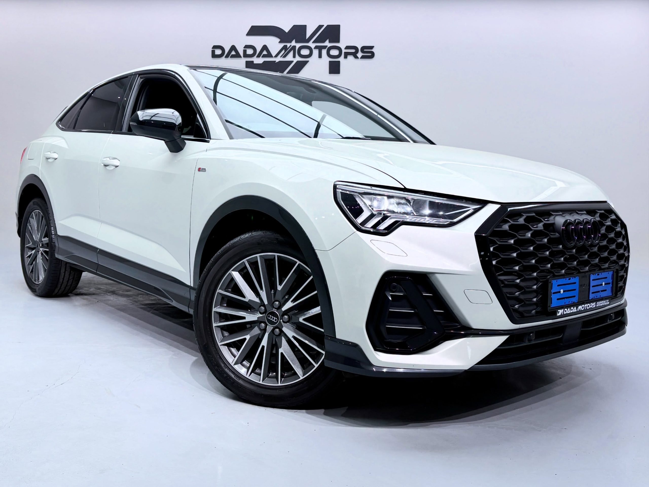 AUDI 35 TFSI S LINE S-TRONIC