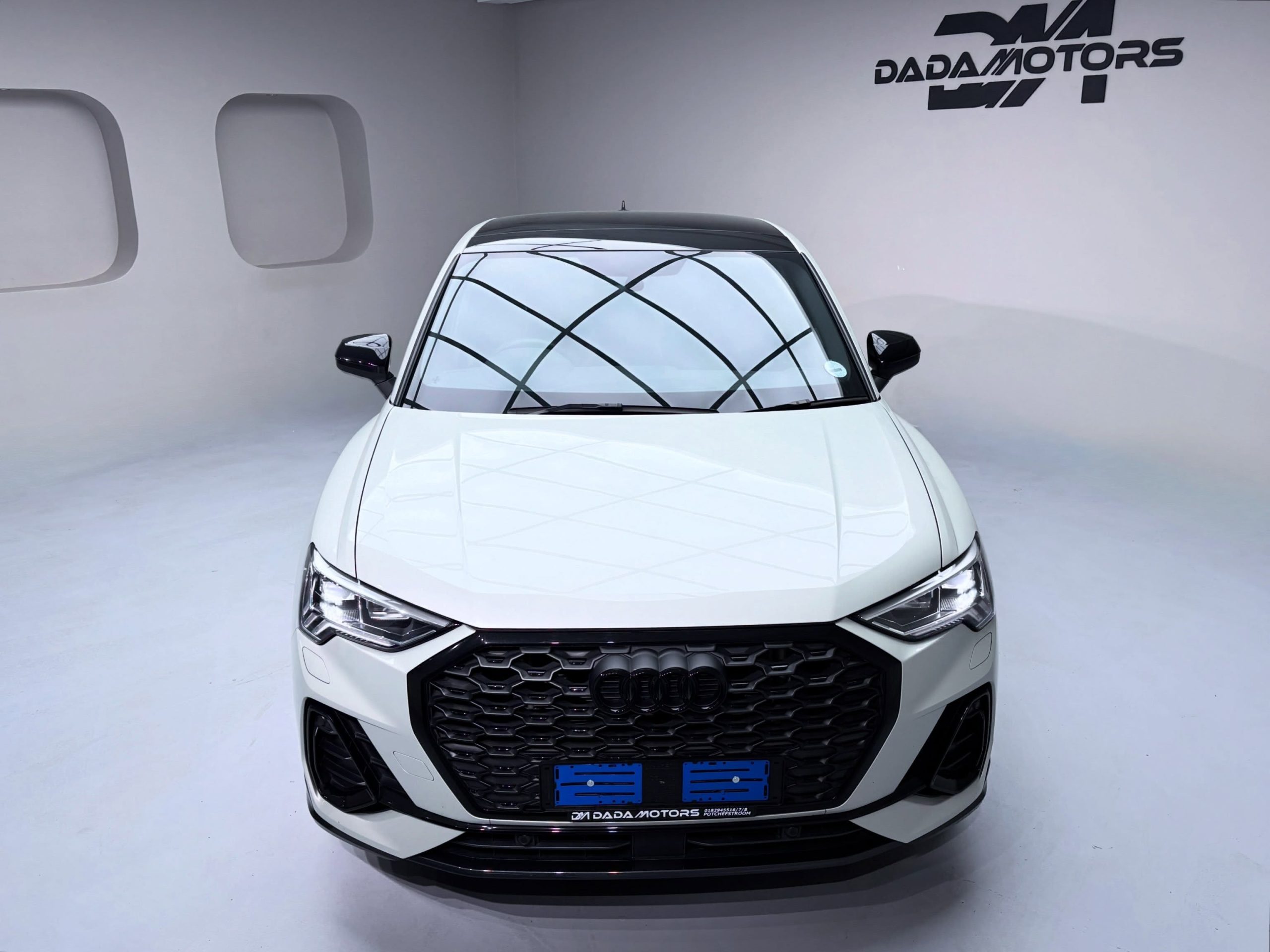 
								AUDI 35 TFSI S LINE S-TRONIC full									