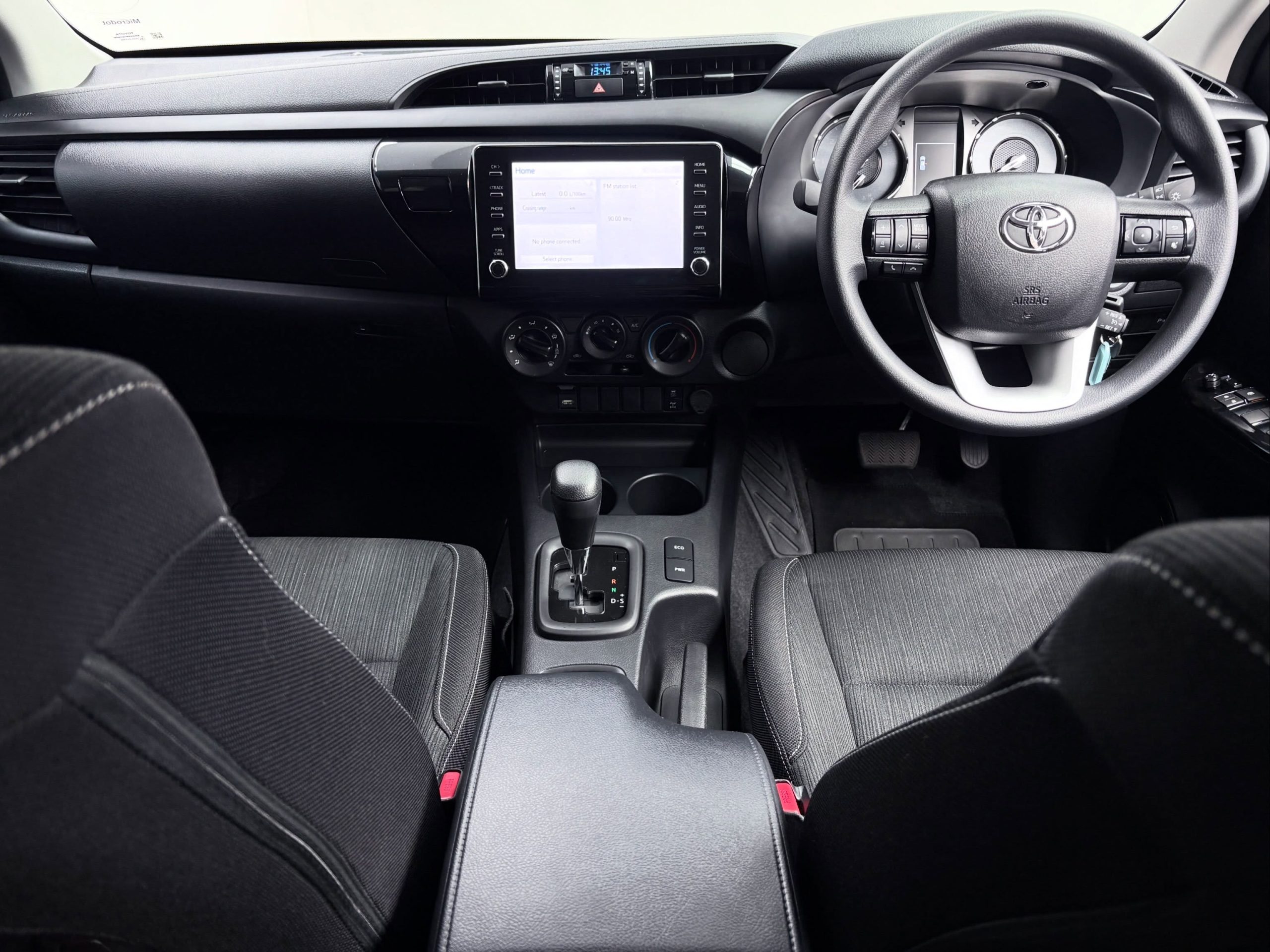 
								TOYOTA HILUX 2.4 GD-6 RB RAIDER A/T P/U D/U full									