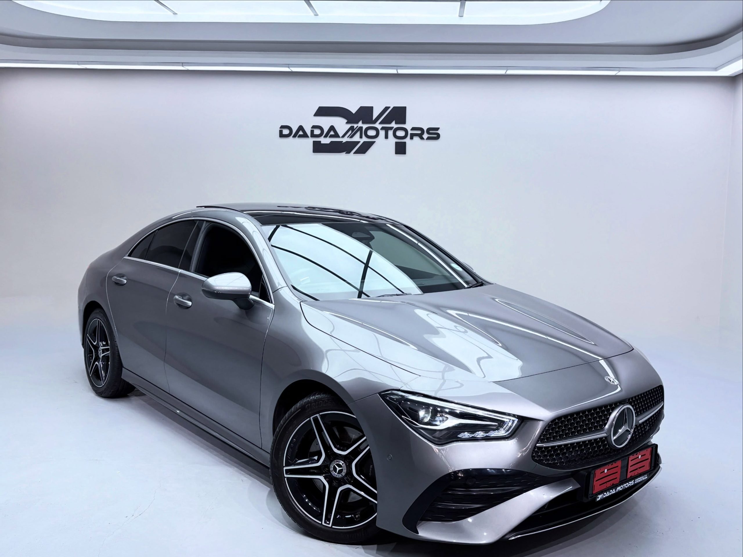 MERCEDES-BENZ CLA 220D AUTO