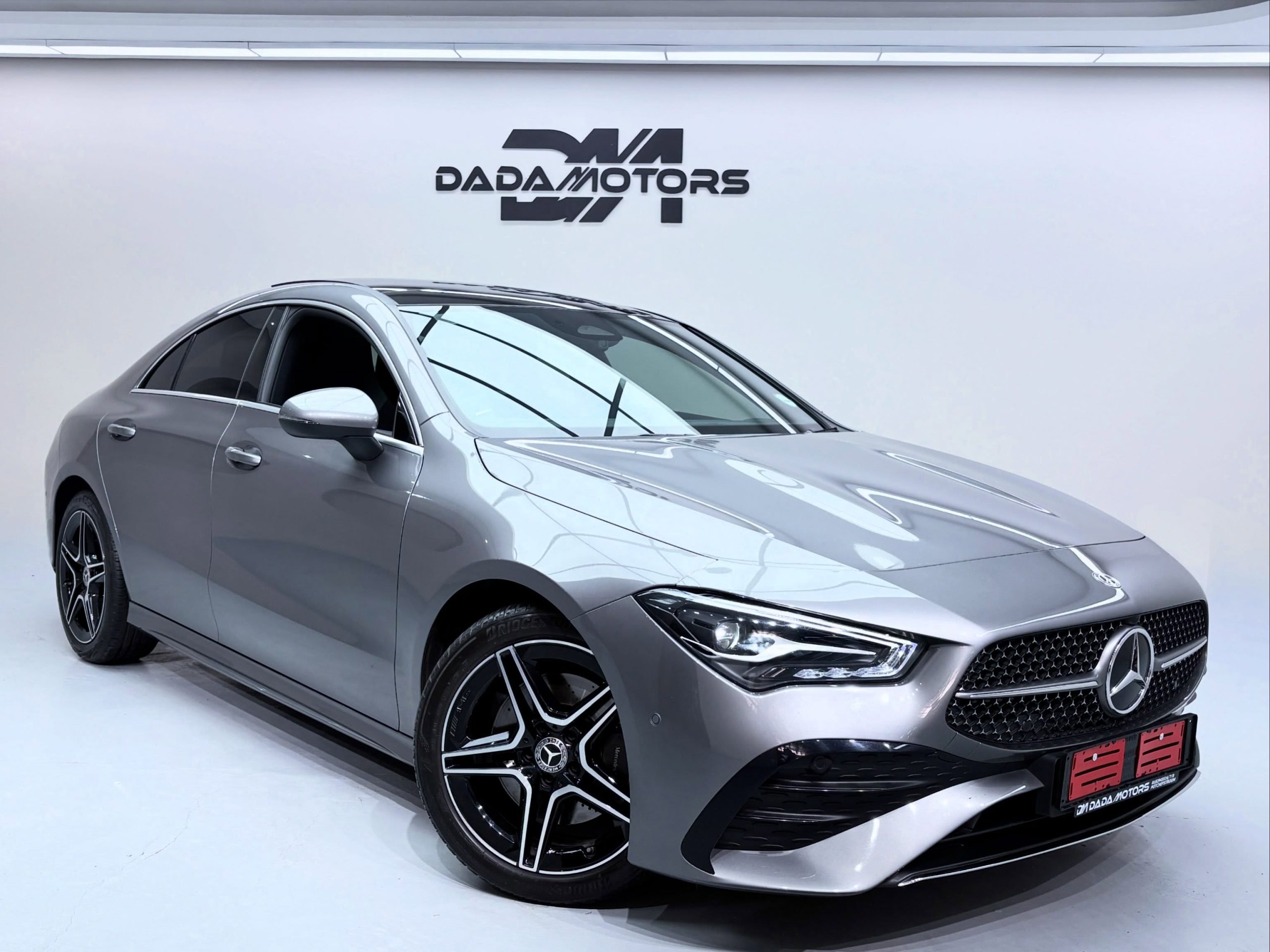 MERCEDES-BENZ CLA 220D AUTO